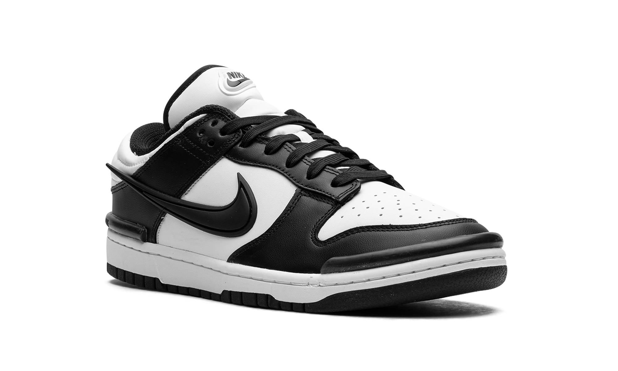 nike dunk low twist panda women s+DZ2794-001+diagnol right view
