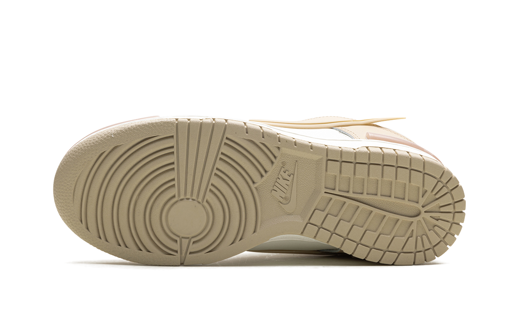 nike dunk low twist sanddrift women s+DZ2794-102+bottom view