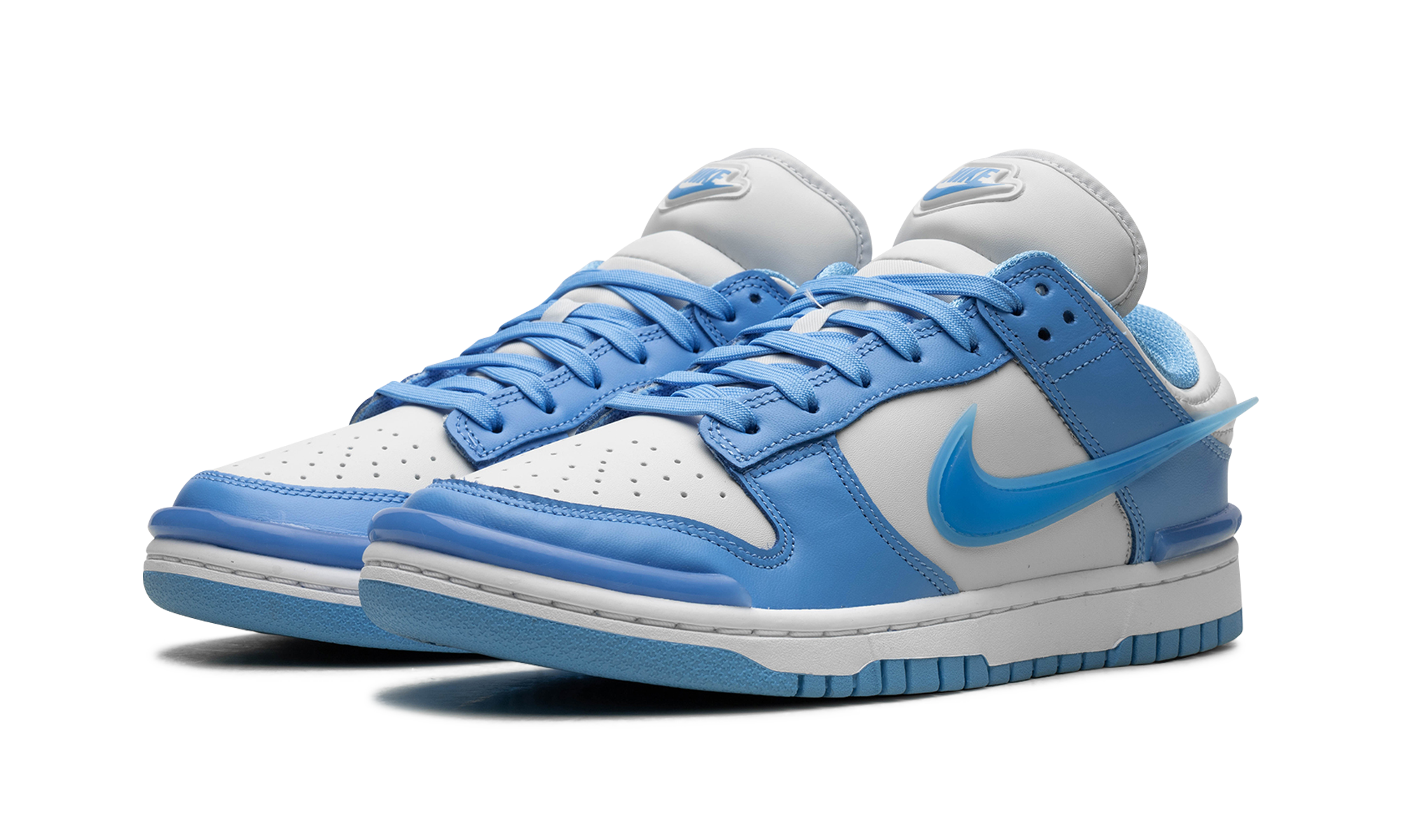 nike dunk low twist university blue women s+DZ2794-002+diagnol left view