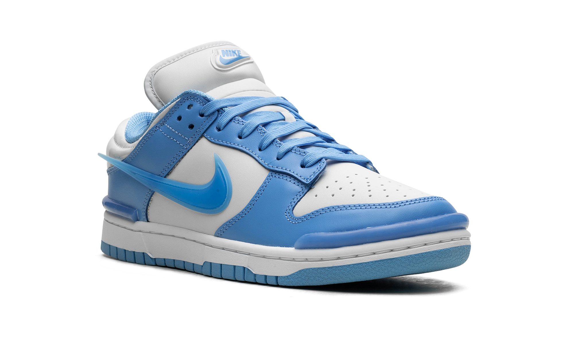 nike dunk low twist university blue women s+DZ2794-002+diagnol right view