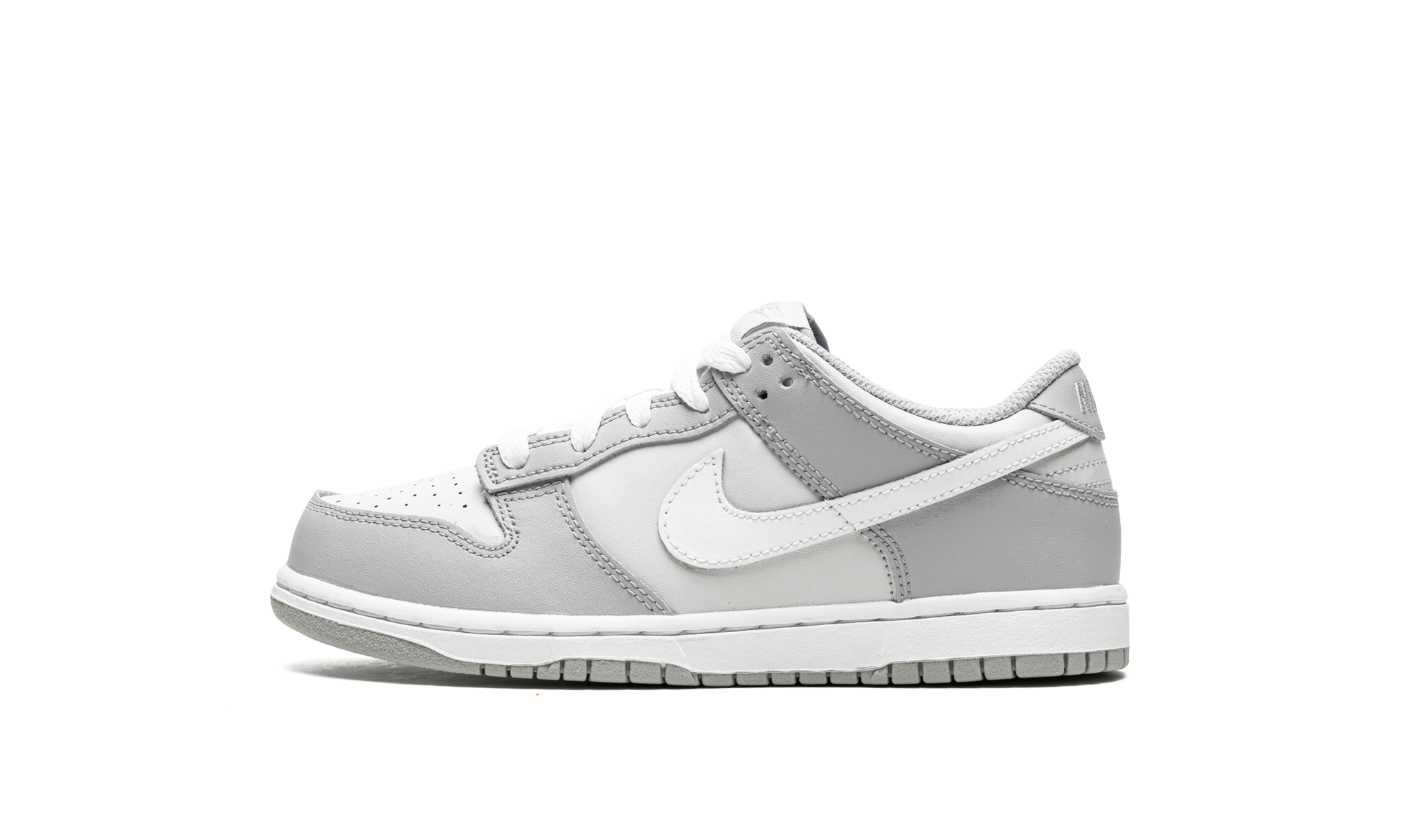 nike dunk low two toned grey ps+DH9756-001+diagnol right view 1