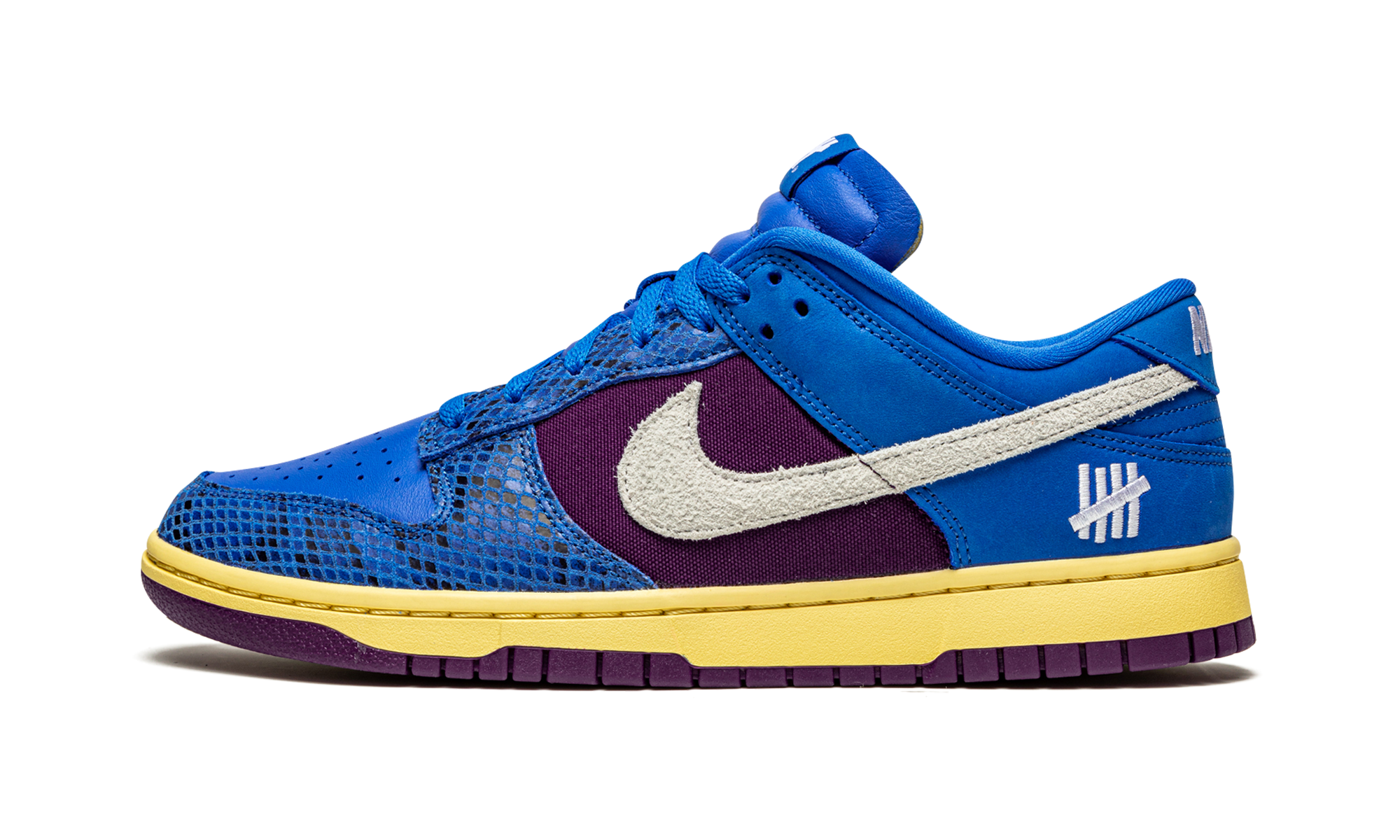 nike dunk low undefeated 5 on it dunk vs af1+DH6508-400+diagnol right view 1