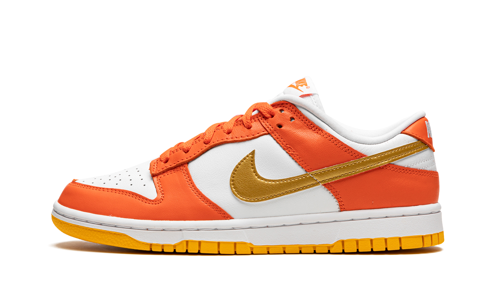 nike dunk low university gold women s+DQ4690-800+diagnol right view 1