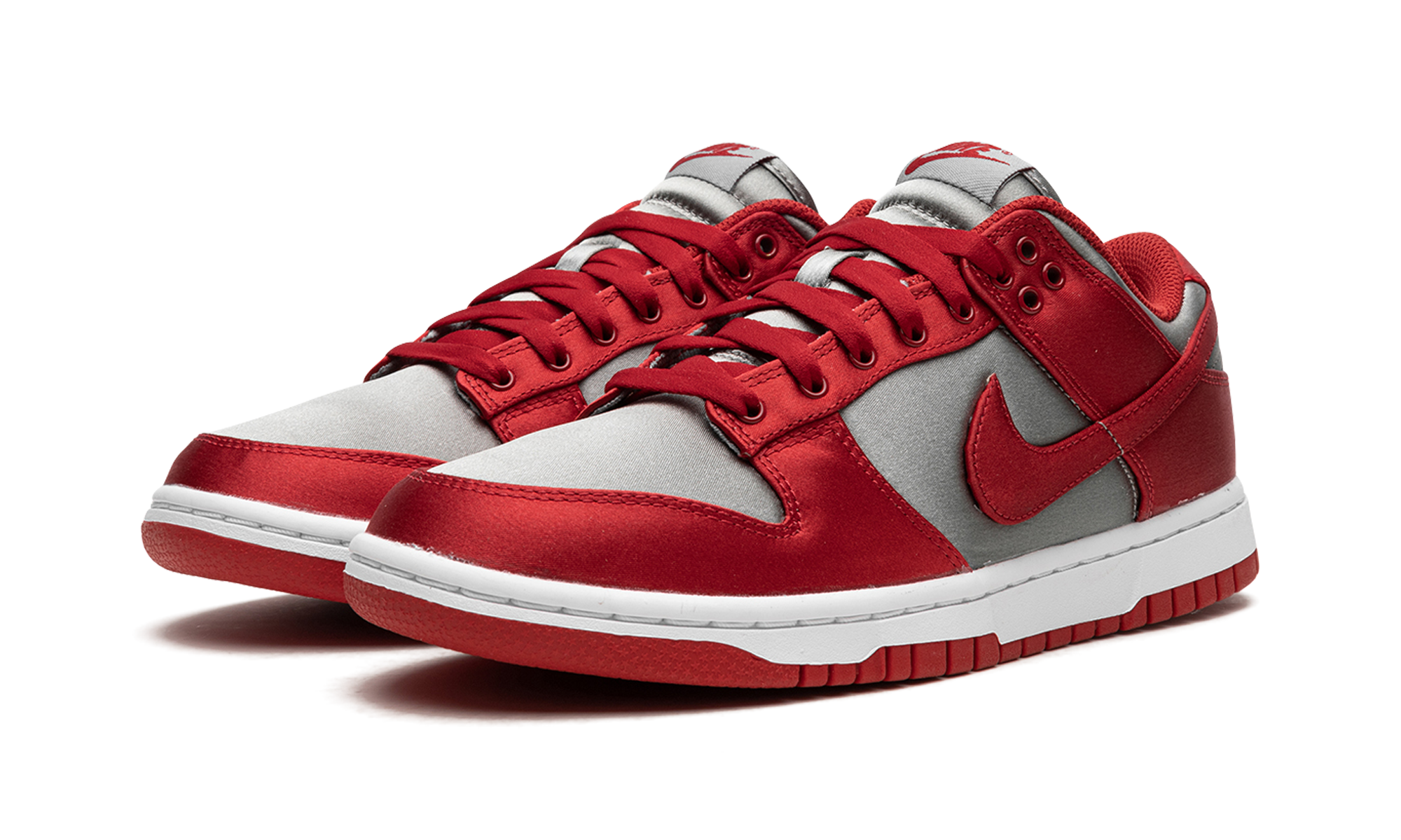nike dunk low unlv satin women s+DX5931-001+diagnol left view