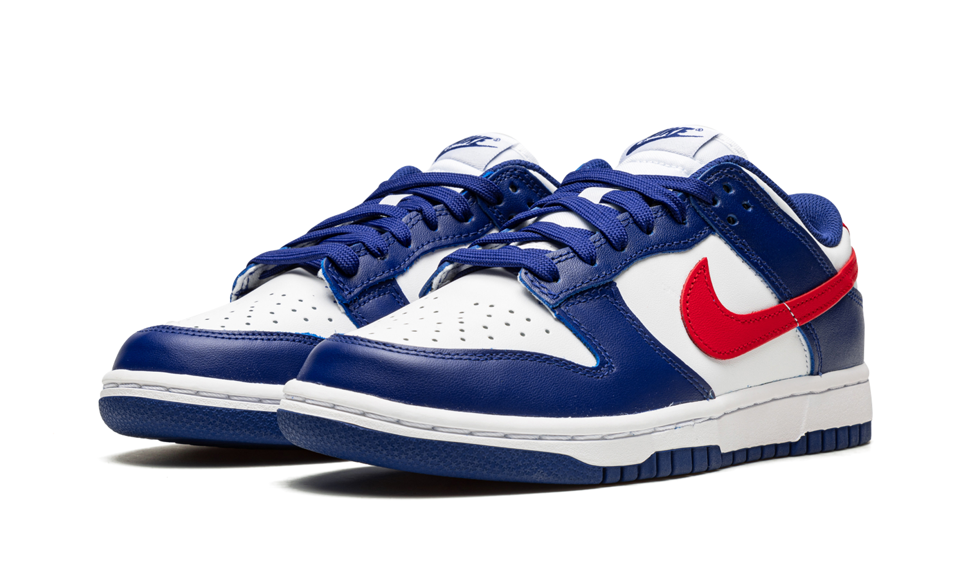 nike dunk low usa women s+DD1503-119+diagnol left view