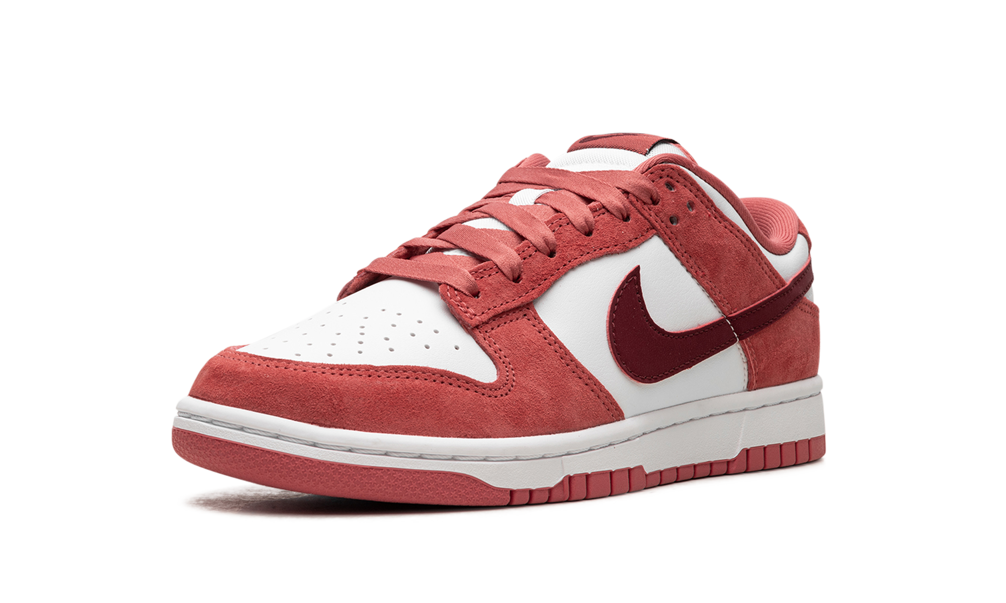 nike dunk low valentine s day 2024 women s+FQ7056-100+left diagnol single view