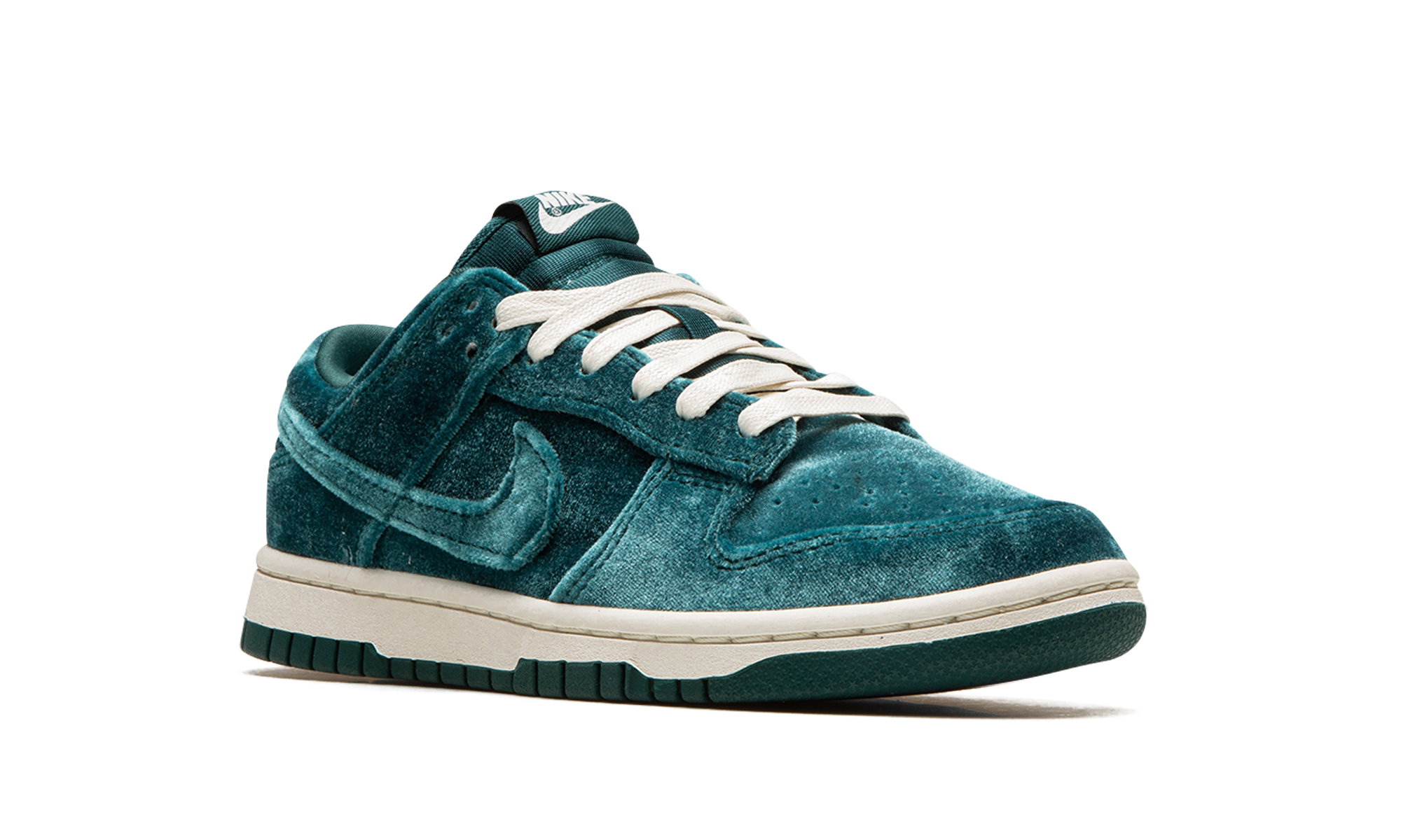 nike dunk low velvet teal women s+DZ5224-300+diagnol right view
