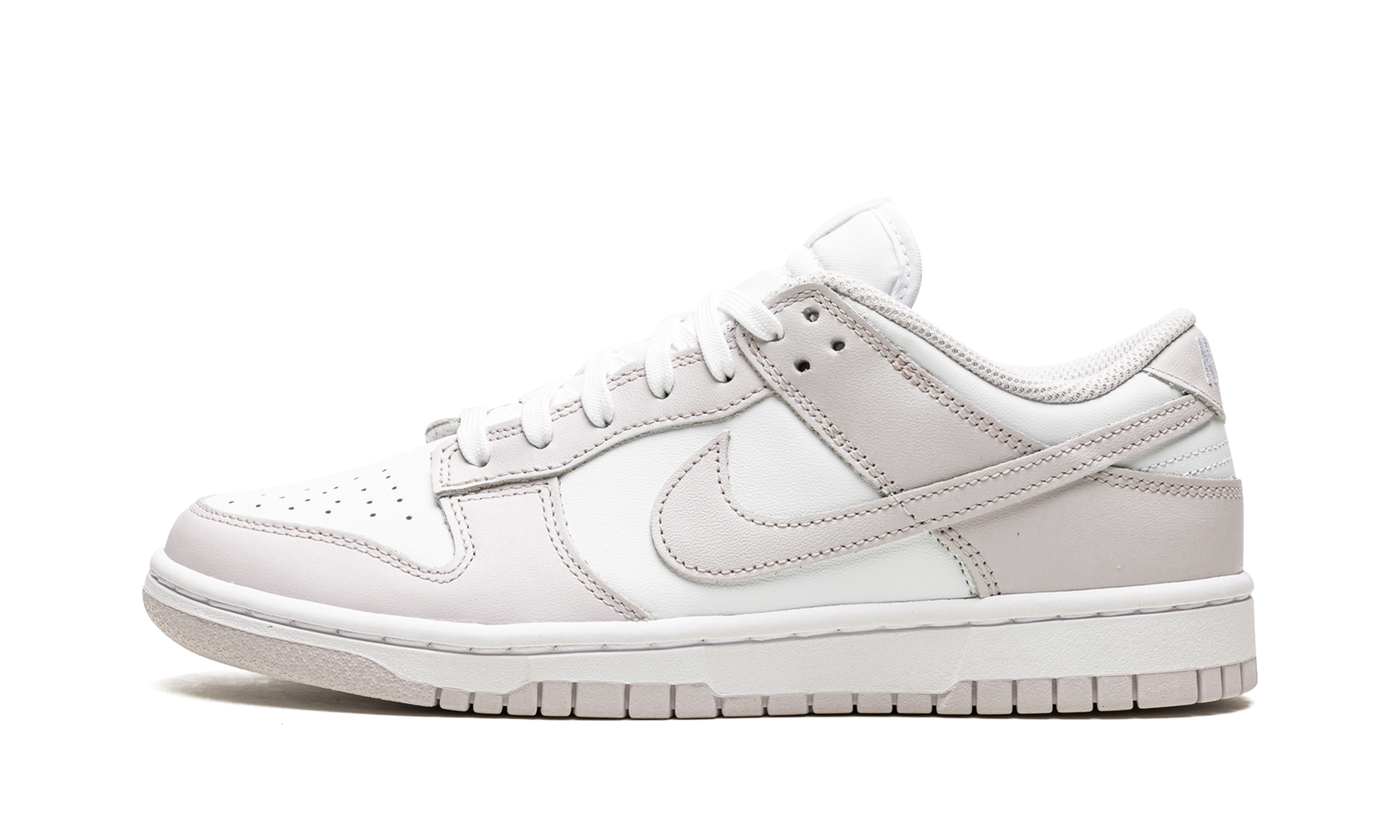 nike dunk low venice women s+DD1503-116+diagnol right view 1