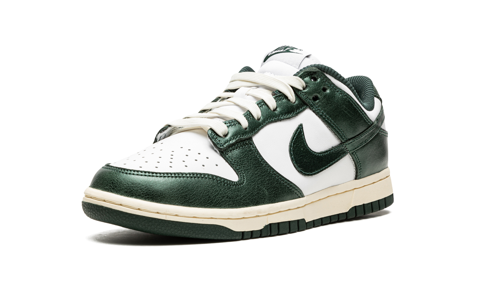 nike dunk low vintage green women s+DQ8580-100+left diagnol single view