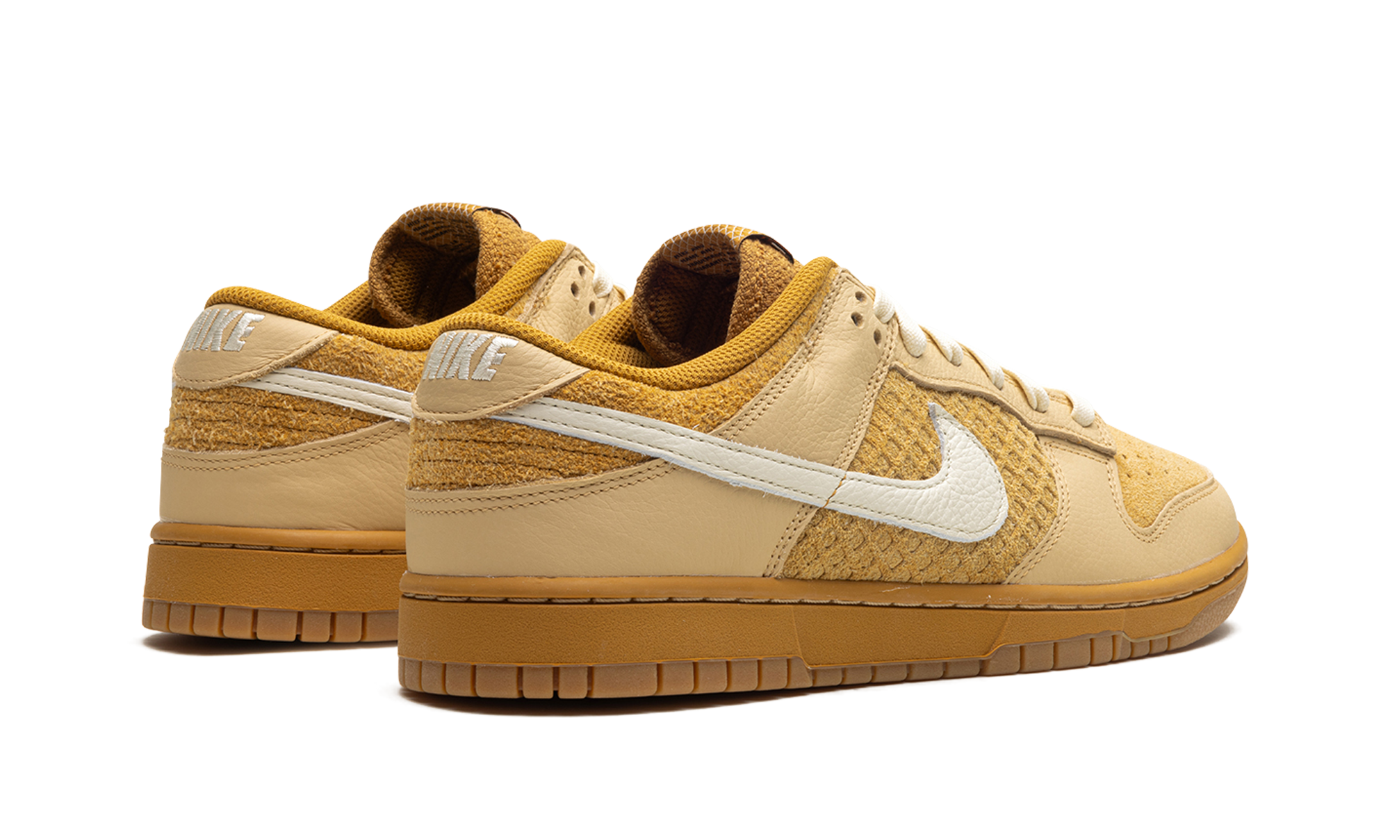 nike dunk low waffle+FZ4041-744+diagnol right behind view