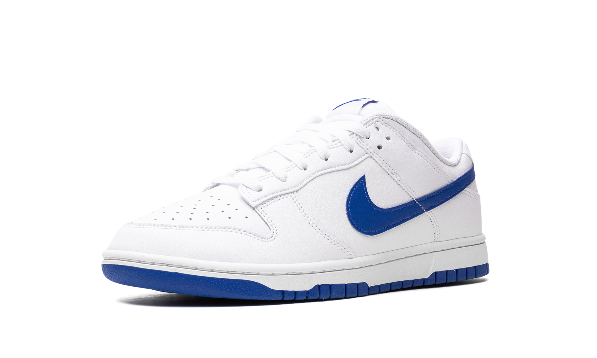nike dunk low white hyper royal+DV0831-104+left diagnol single view