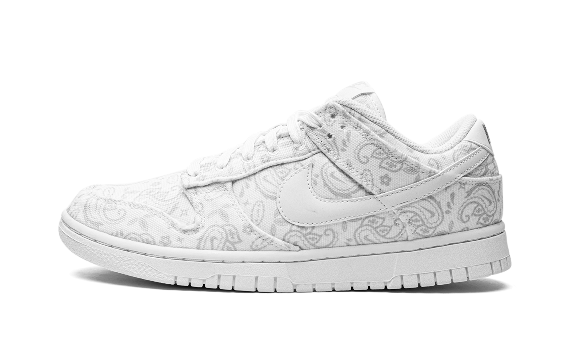 nike dunk low white paisley women s+DJ9955-100+diagnol right view 1