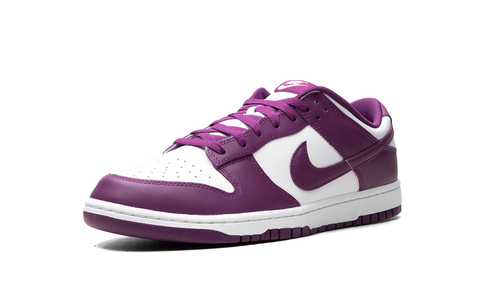 nike dunk low white viotech+DV0833-107+left diagnol single view