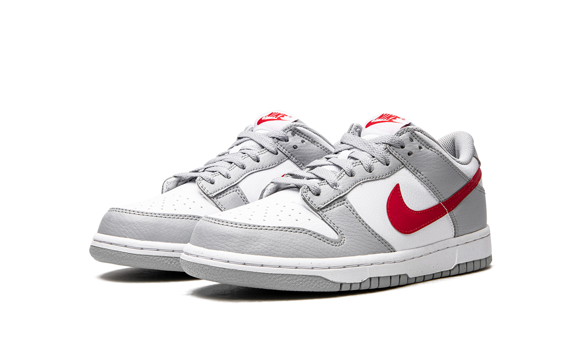 nike dunk low white wolf grey university red gs+DV7149-001+diagnol left view