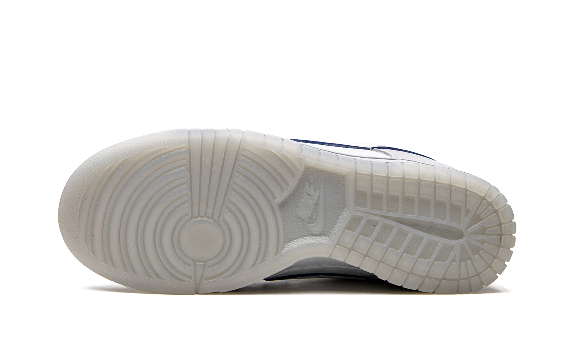 nike dunk low wolf grey pure platinum+DX3722-001+bottom view