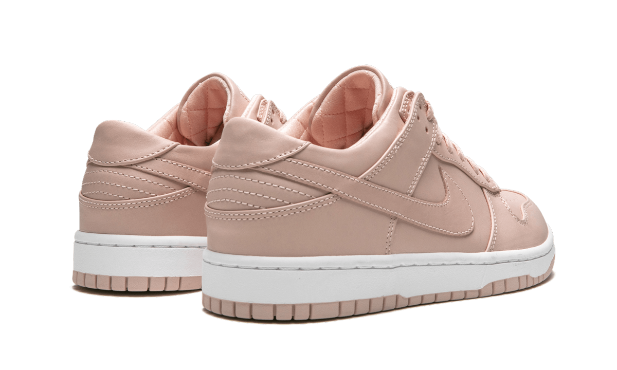 nike dunk lux low arctic orange+857587-800+diagnol right behind view