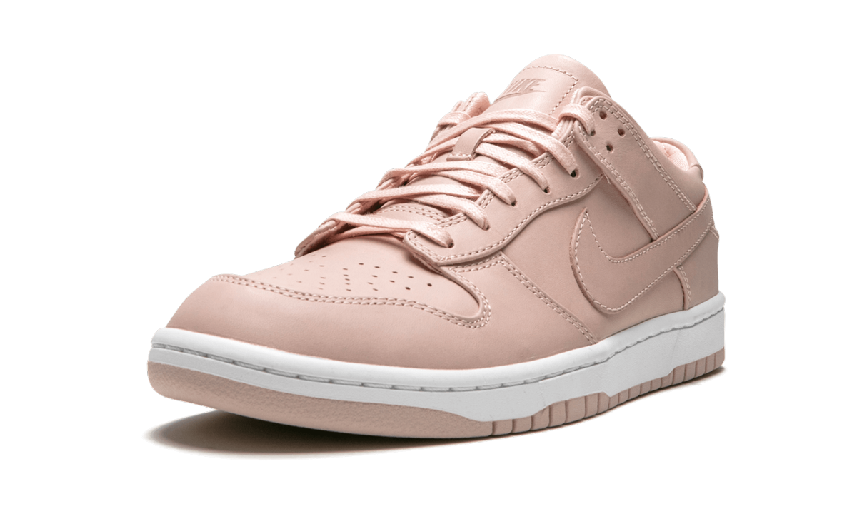 nike dunk lux low arctic orange+857587-800+left diagnol single view