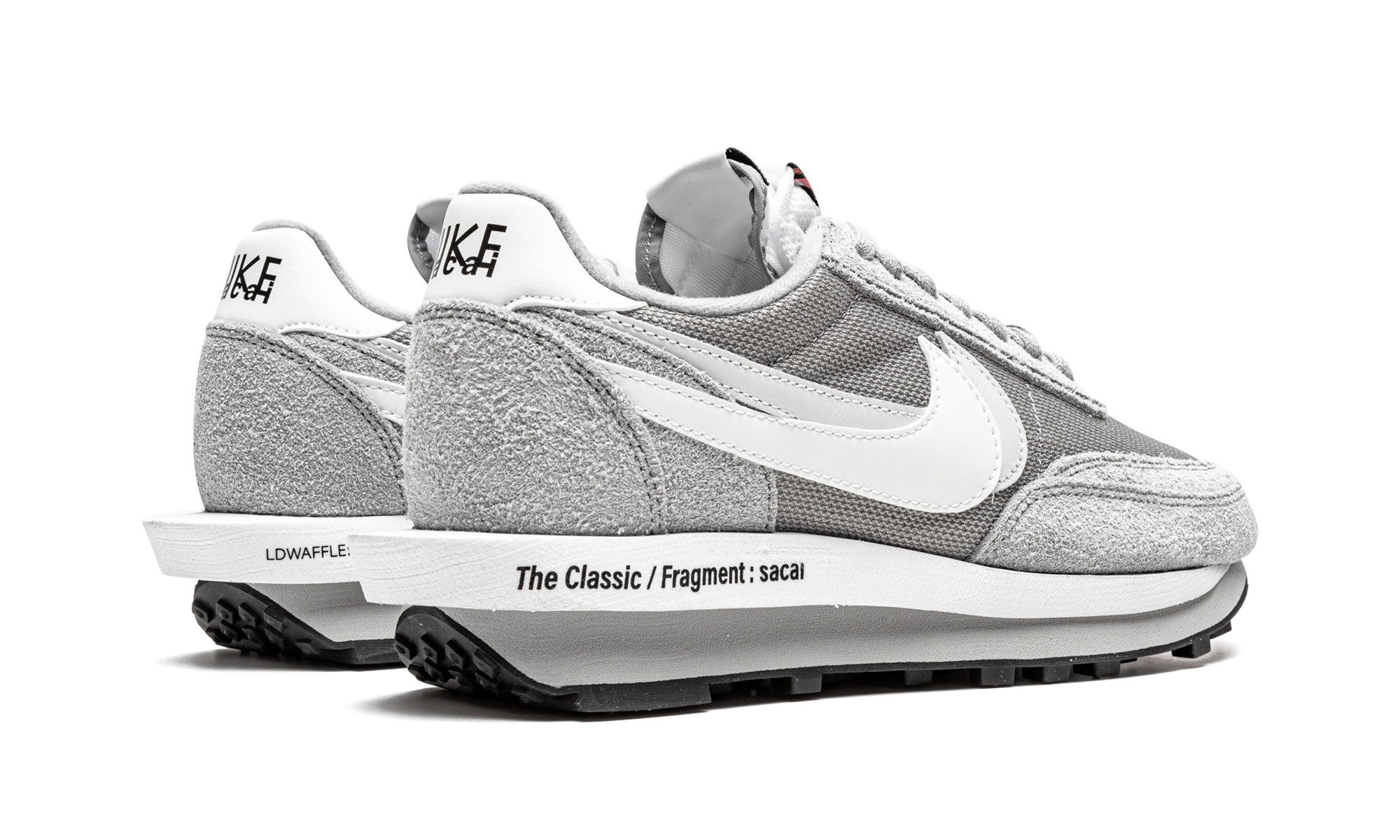 nike ld waffle sf sacai fragment grey+DH2684-001+diagnol right behind view