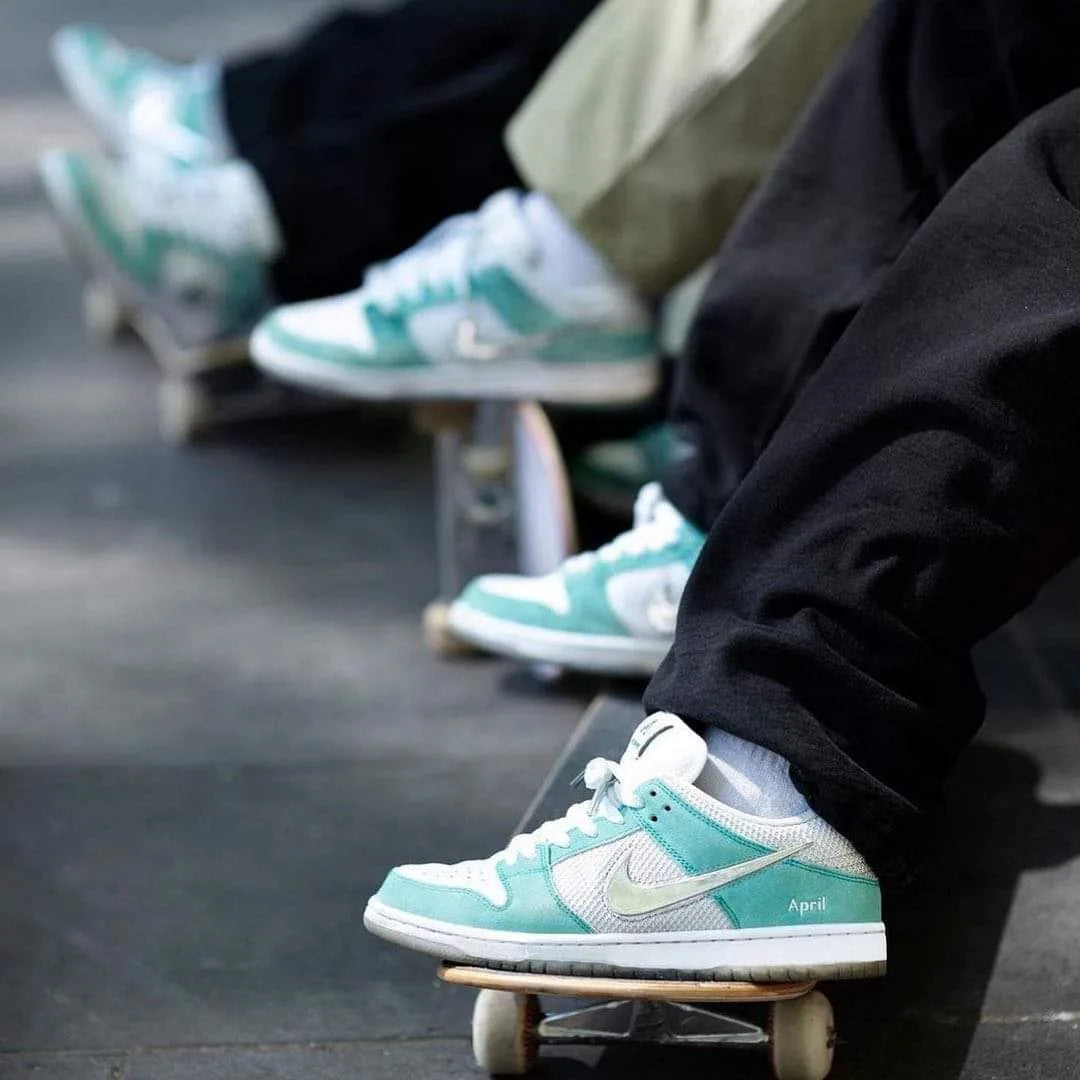 Nike SB Dunk Low April Skateboards, Lifestyle View 1, SKU FD2562-400