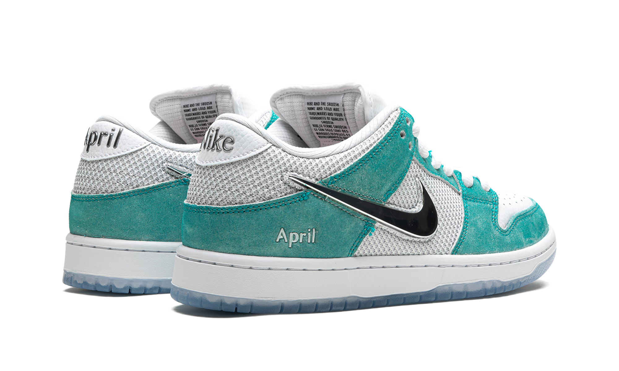 nike sb dunk low april skateboards+FD2562-400+diagnol right behind view