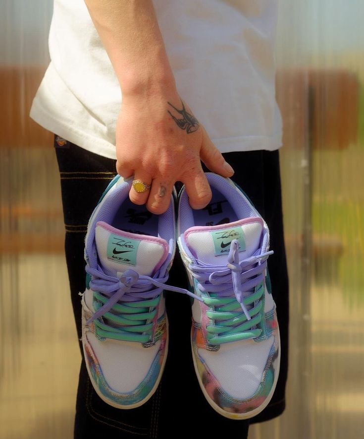 Nike SB Dunk Low Futura Laboratories Bleached Aqua, Lifestyle View 1, SKU HF6061-400