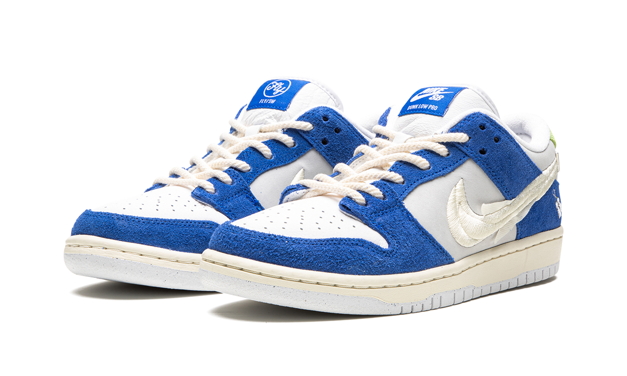 nike sb dunk low pro fly streetwear gardenia+DQ5130-400+diagnol left view