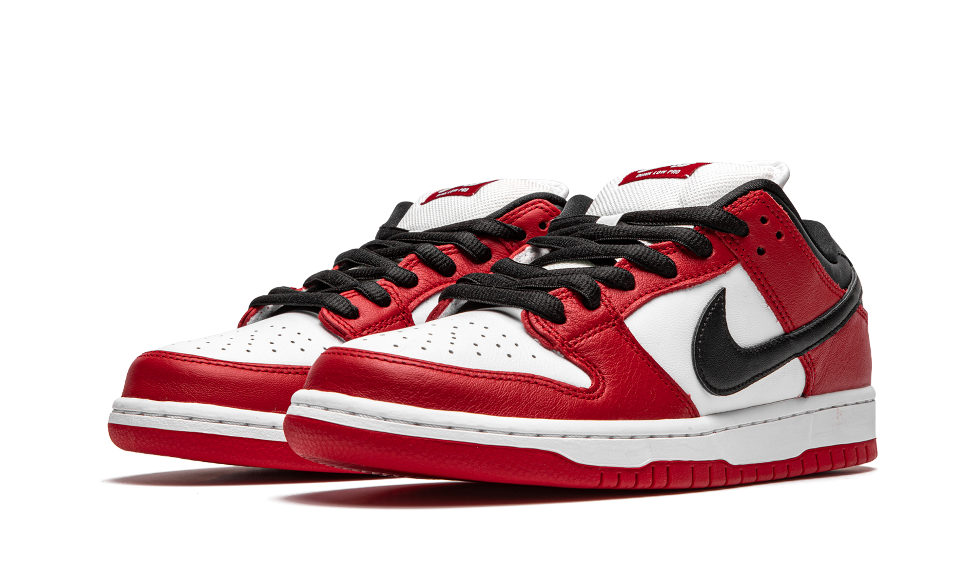 nike sb dunk low pro j pack chicago+BQ6817-600+diagnol left view