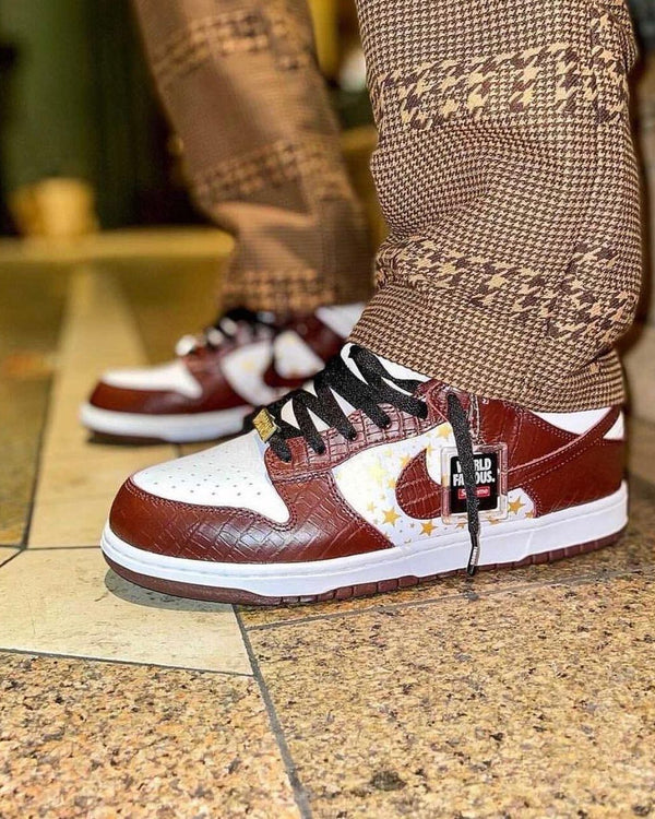 Nike SB Dunk Low Supreme Stars Barkroot Brown (2021), Lifestyle View 1, SKU DH3228-103
