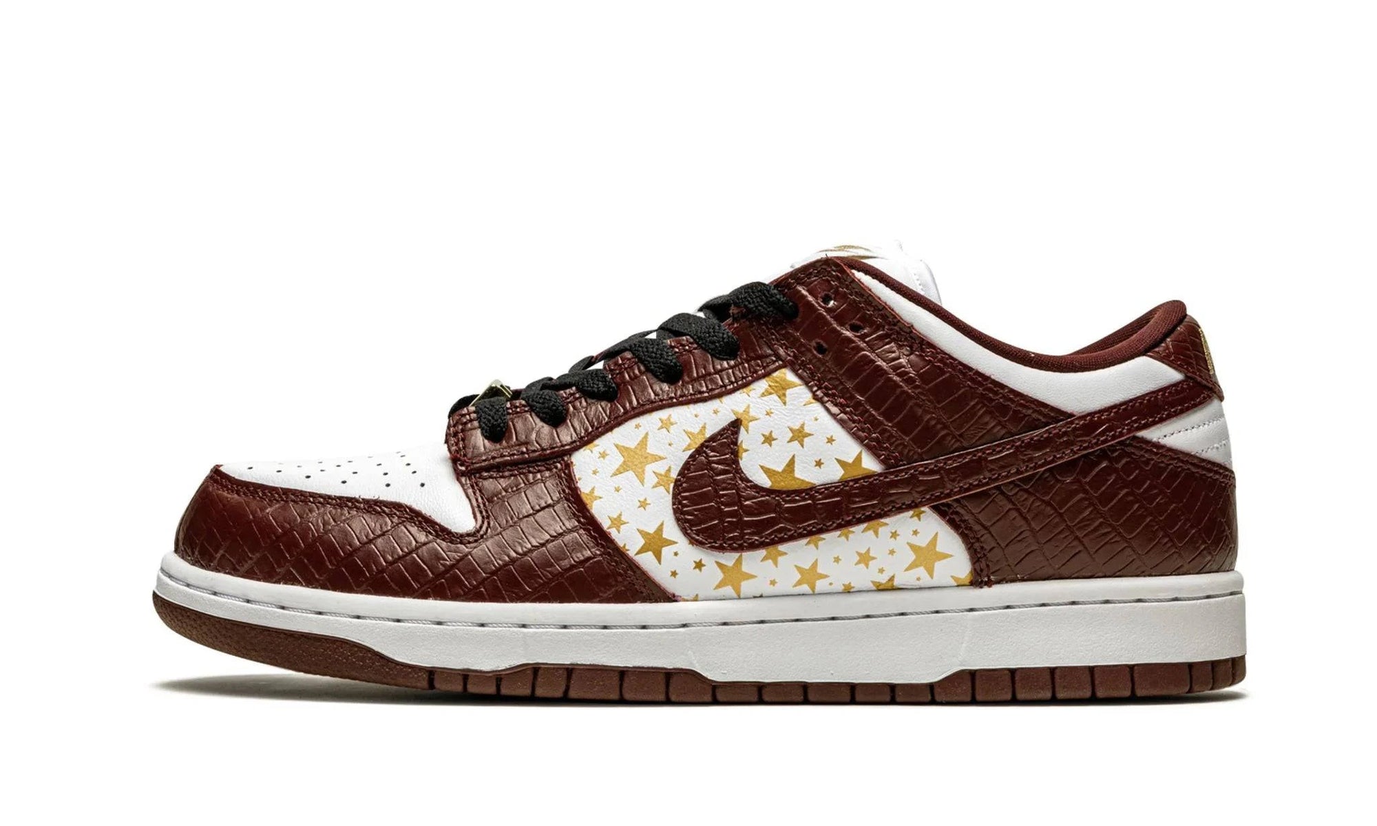 Nike SB Dunk Low Supreme Stars Barkroot Brown