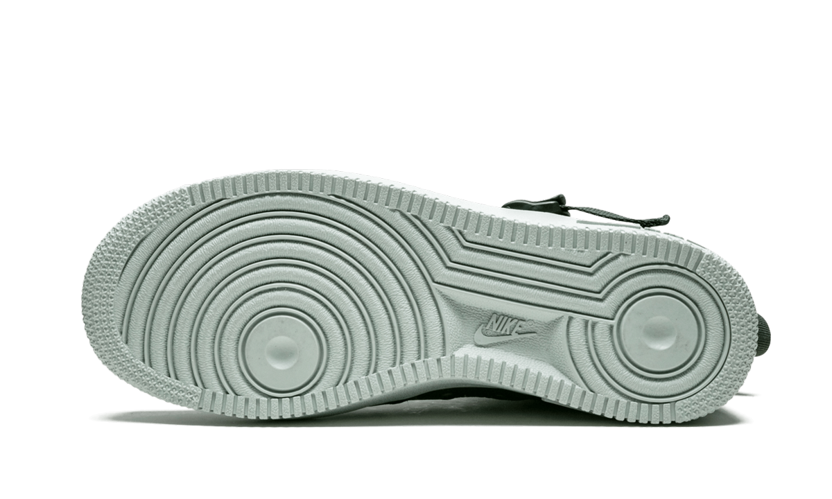 nike sf air force 1 mid outdoor green women s+AA3966-300+bottom view