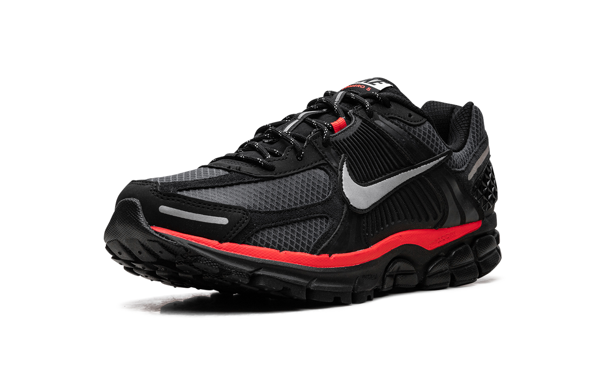 nike zoom vomero 5 black metallic university red+HV2527-002+left diagnol single view