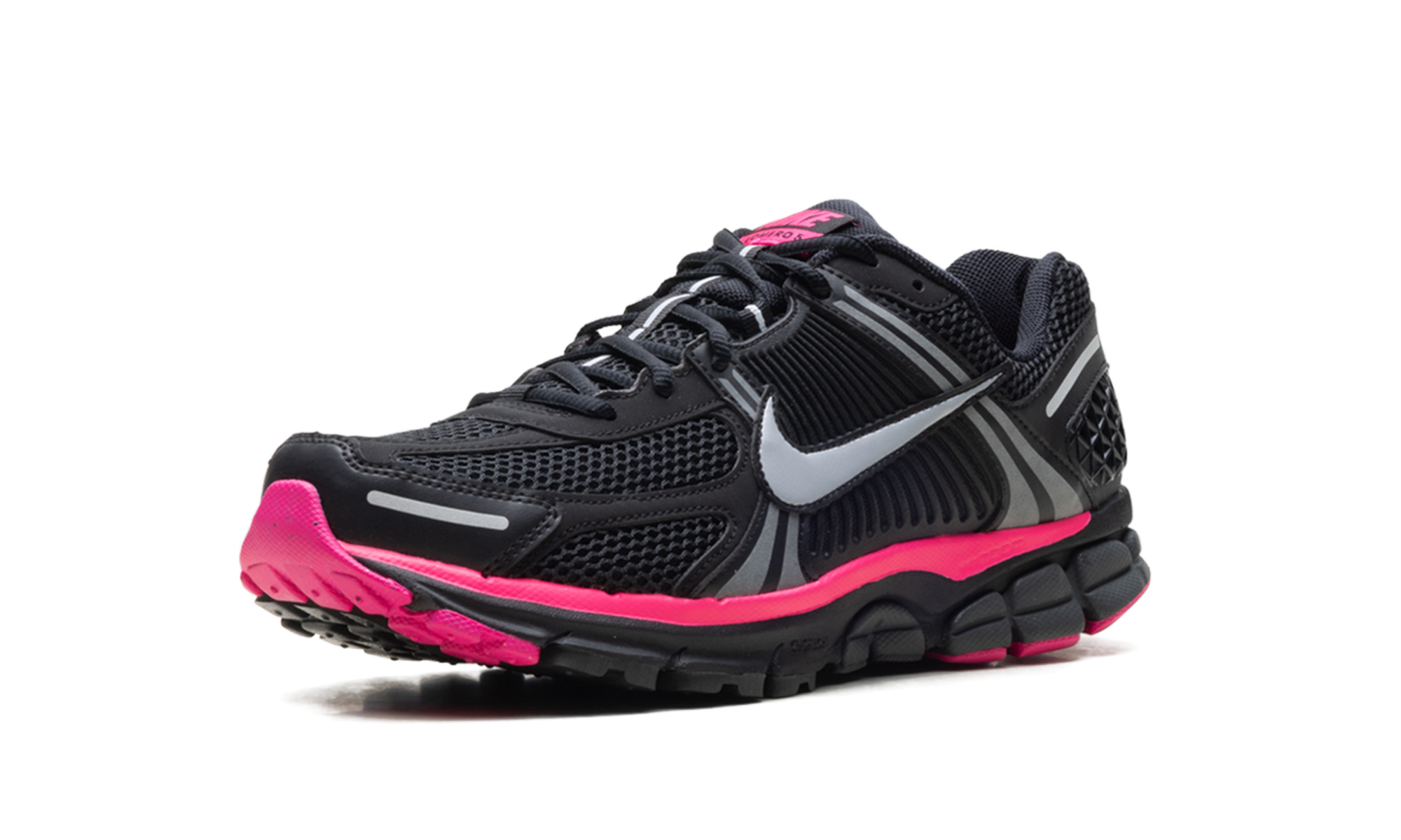 nike zoom vomero 5 black pink blast+FB9149-004+left diagnol single view