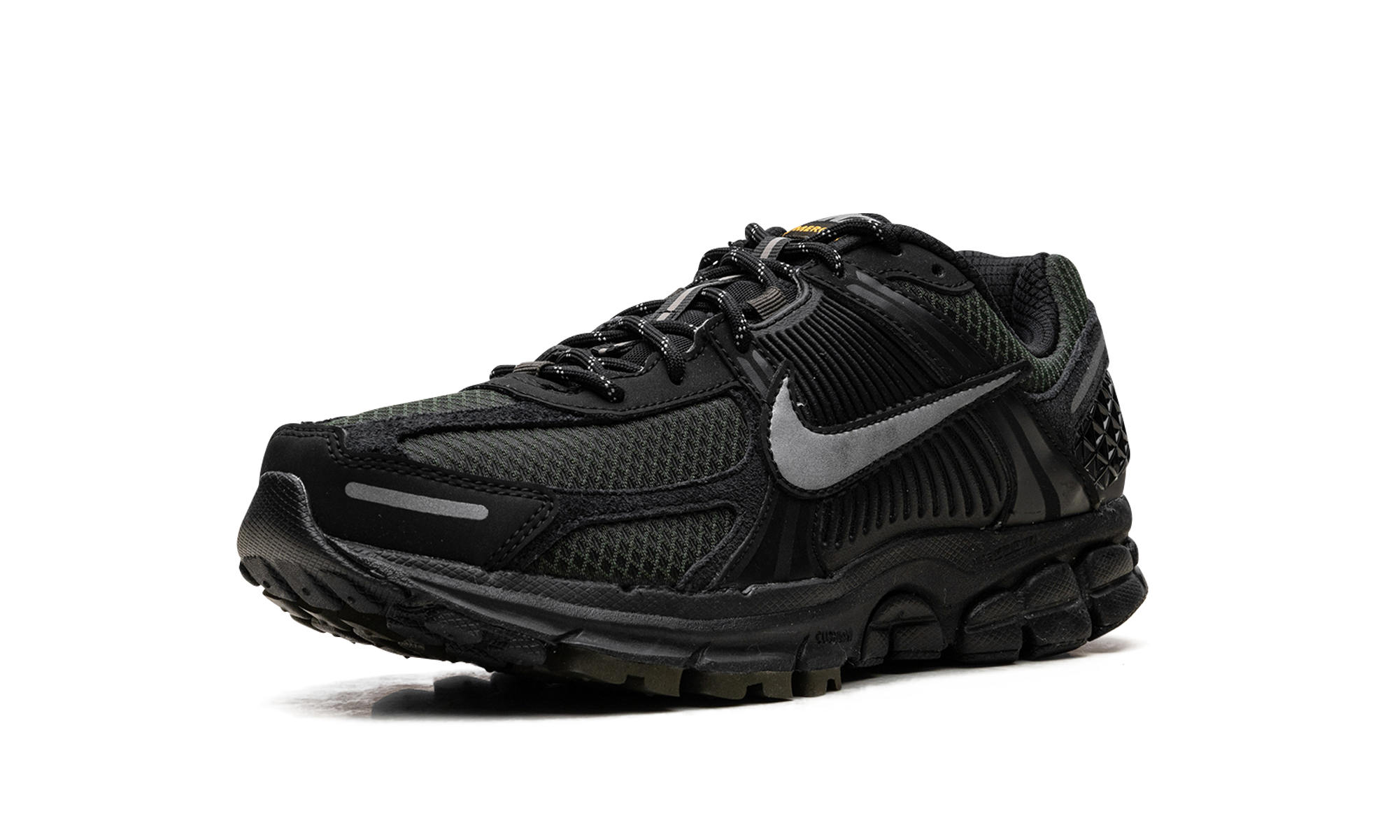 nike zoom vomero 5 black sequoia+HV2527-001+left diagnol single view
