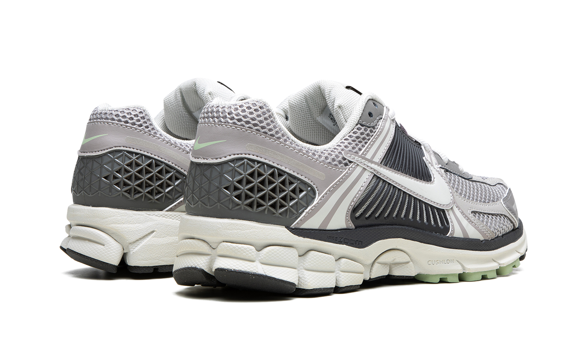 nike zoom vomero 5 cobblestone flat pewter women s+FB8825-001+diagnol right behind view