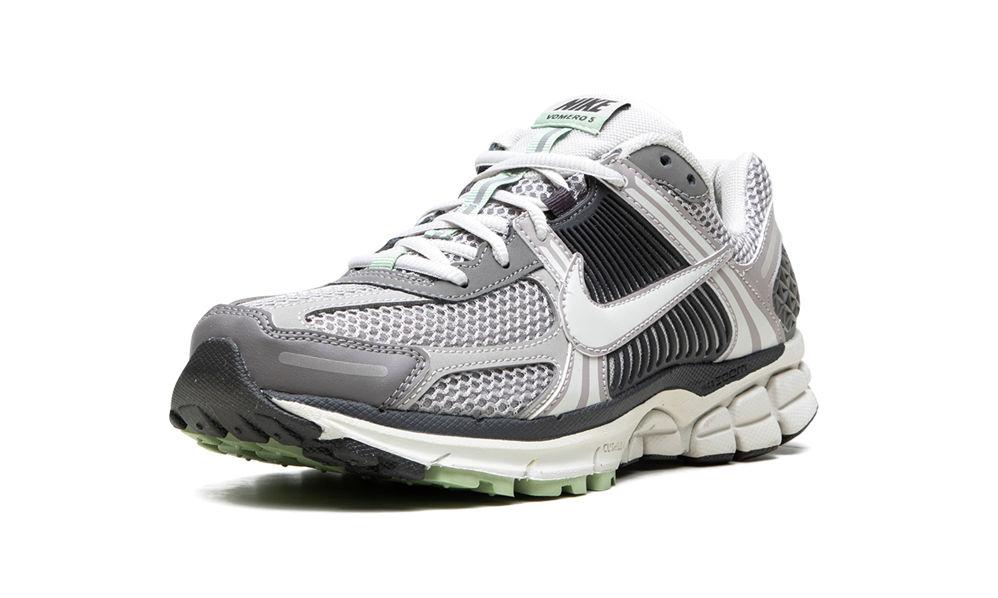 nike zoom vomero 5 cobblestone flat pewter women s+FB8825-001+left diagnol single view