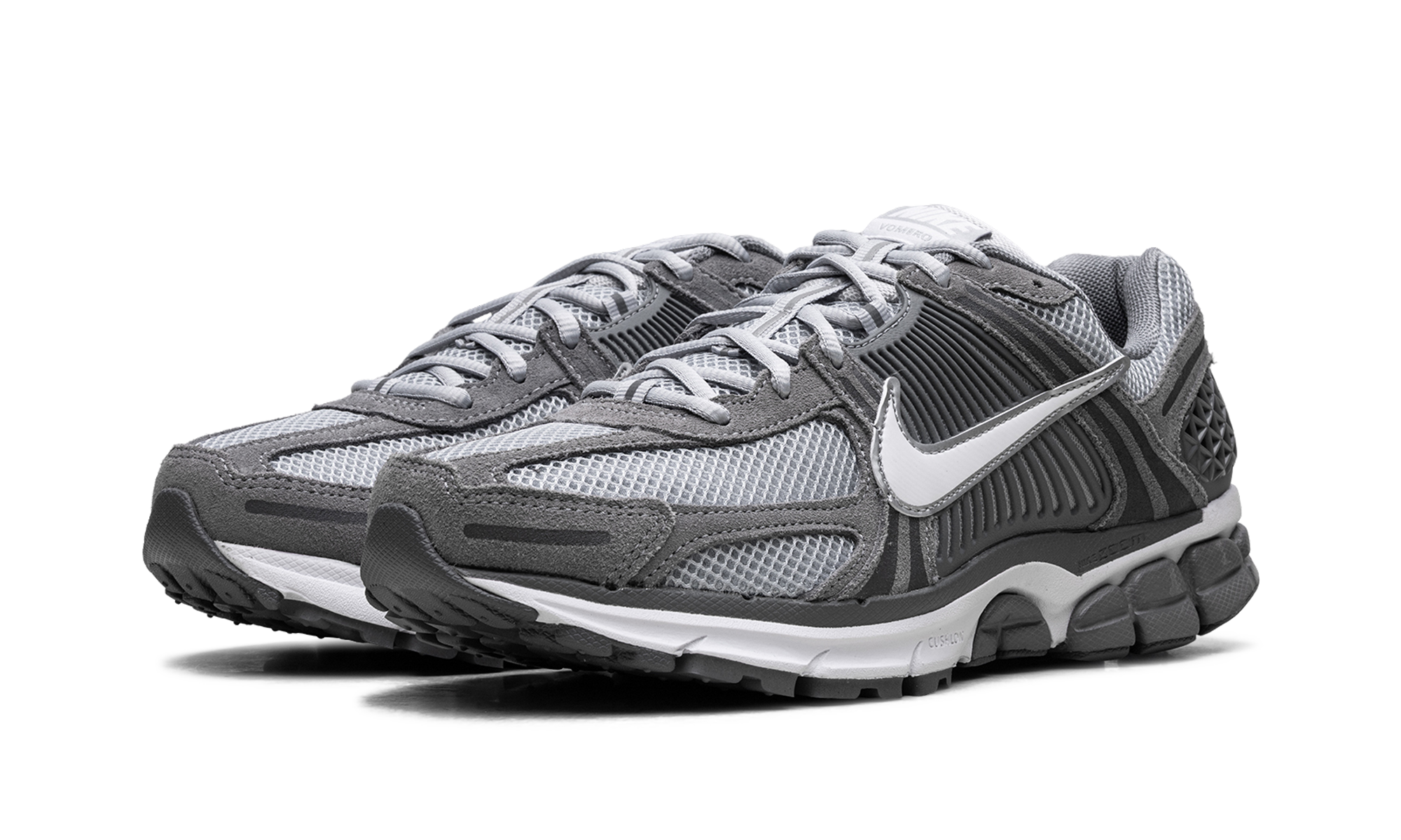 nike zoom vomero 5 cool grey wolf grey+HF1553-003+diagnol left view