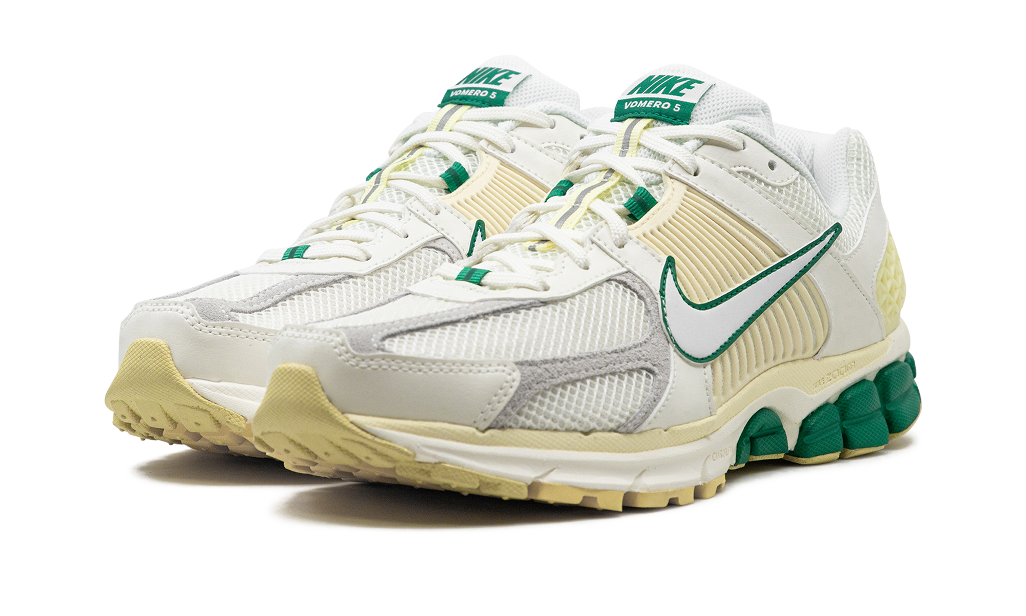 nike zoom vomero 5 malachite alabaster+FN8361-100+diagnol left view