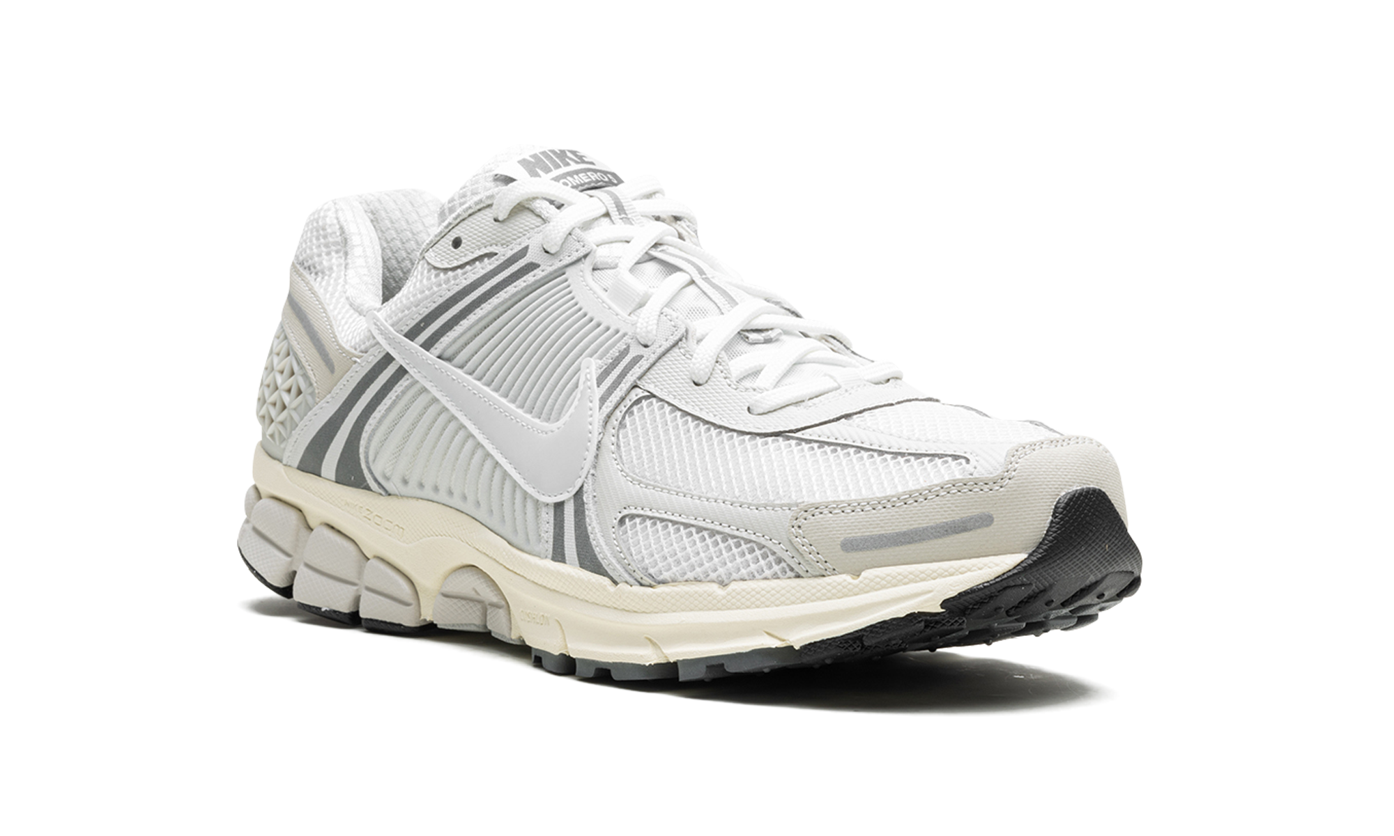 nike zoom vomero 5 platinum tint+HF0731-007+diagnol right view