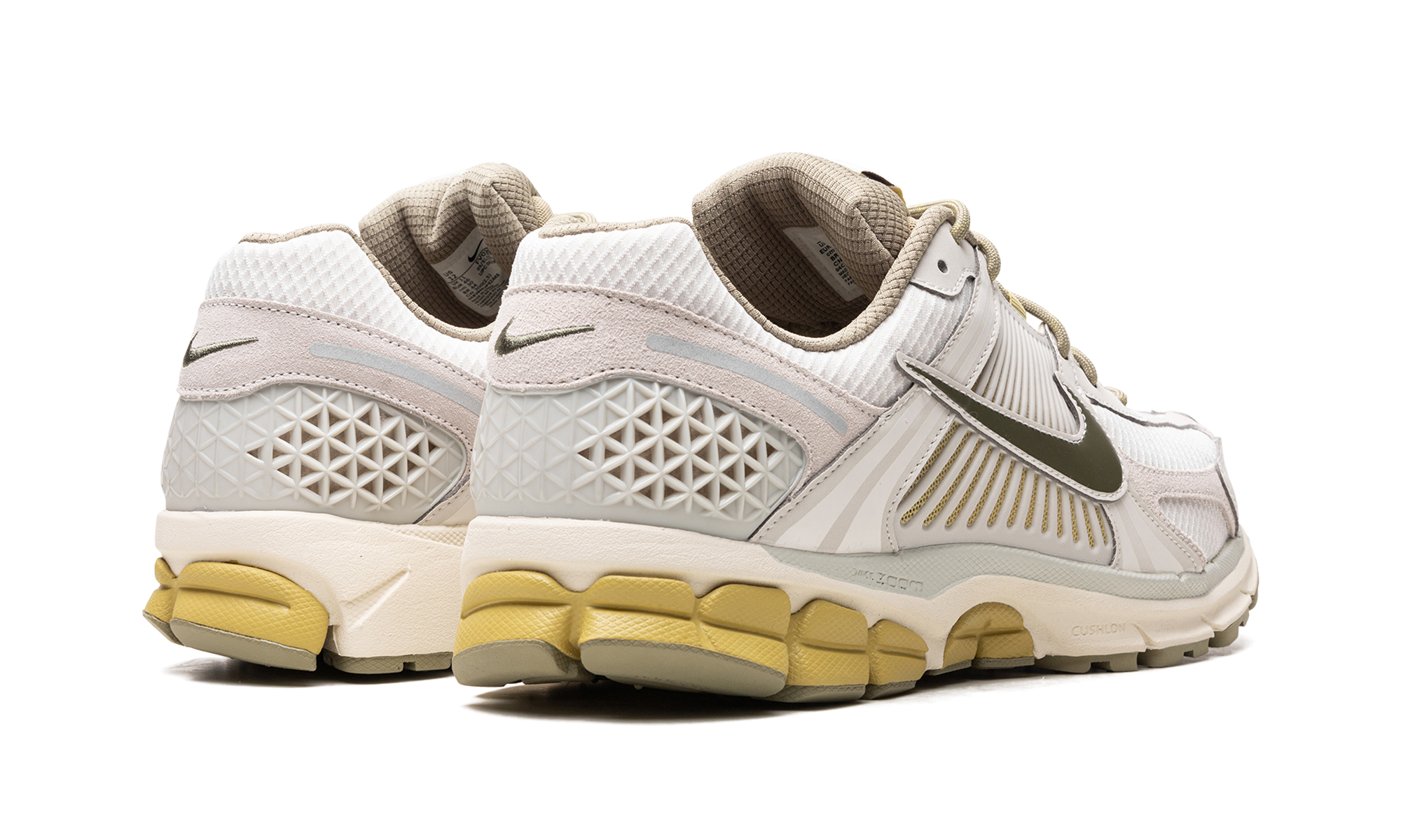nike zoom vomero 5 sp light bone neutral olive+FV0397-001+diagnol right behind view
