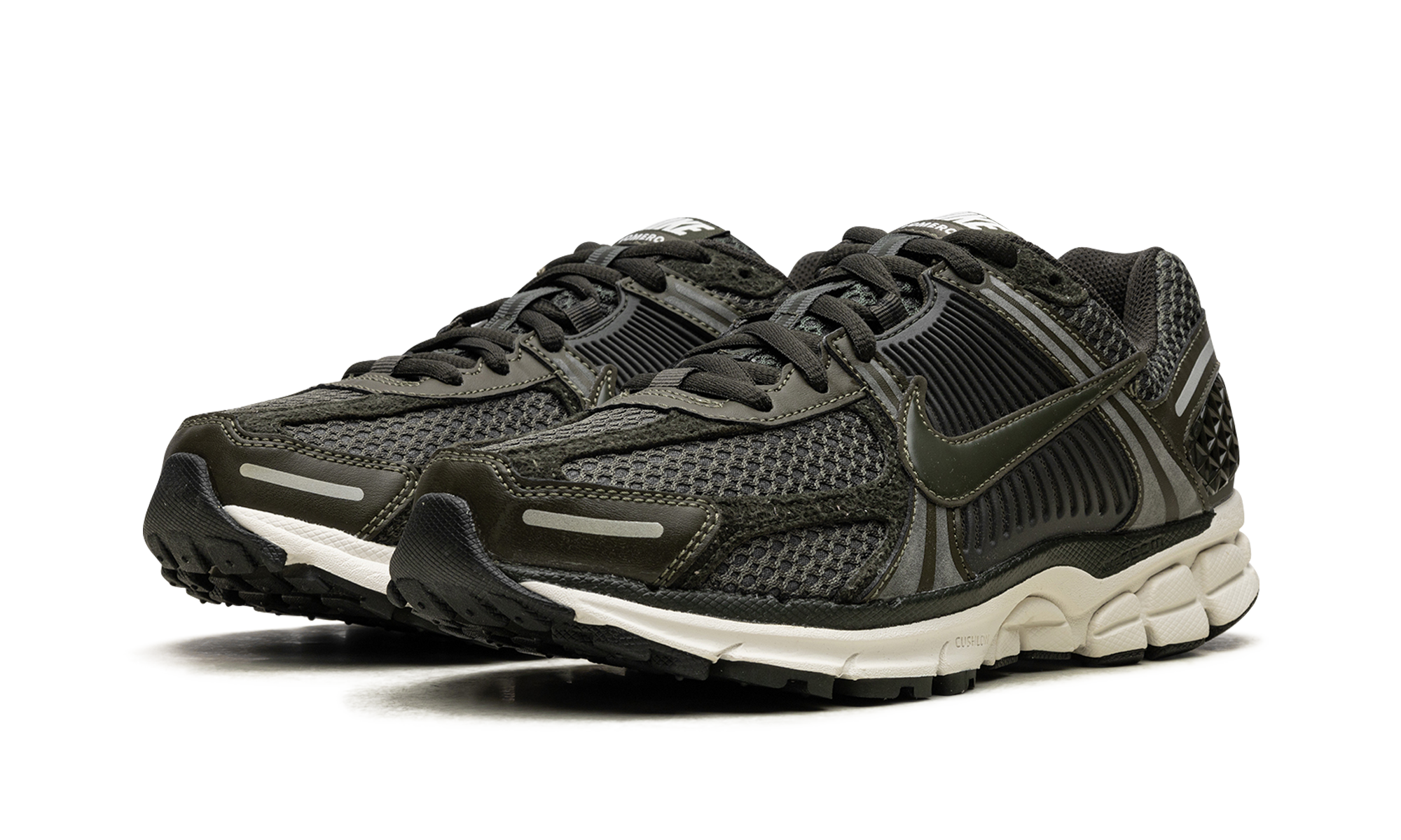 nike zoom vomero 5 sequoia women s+FQ8898-325+diagnol left view