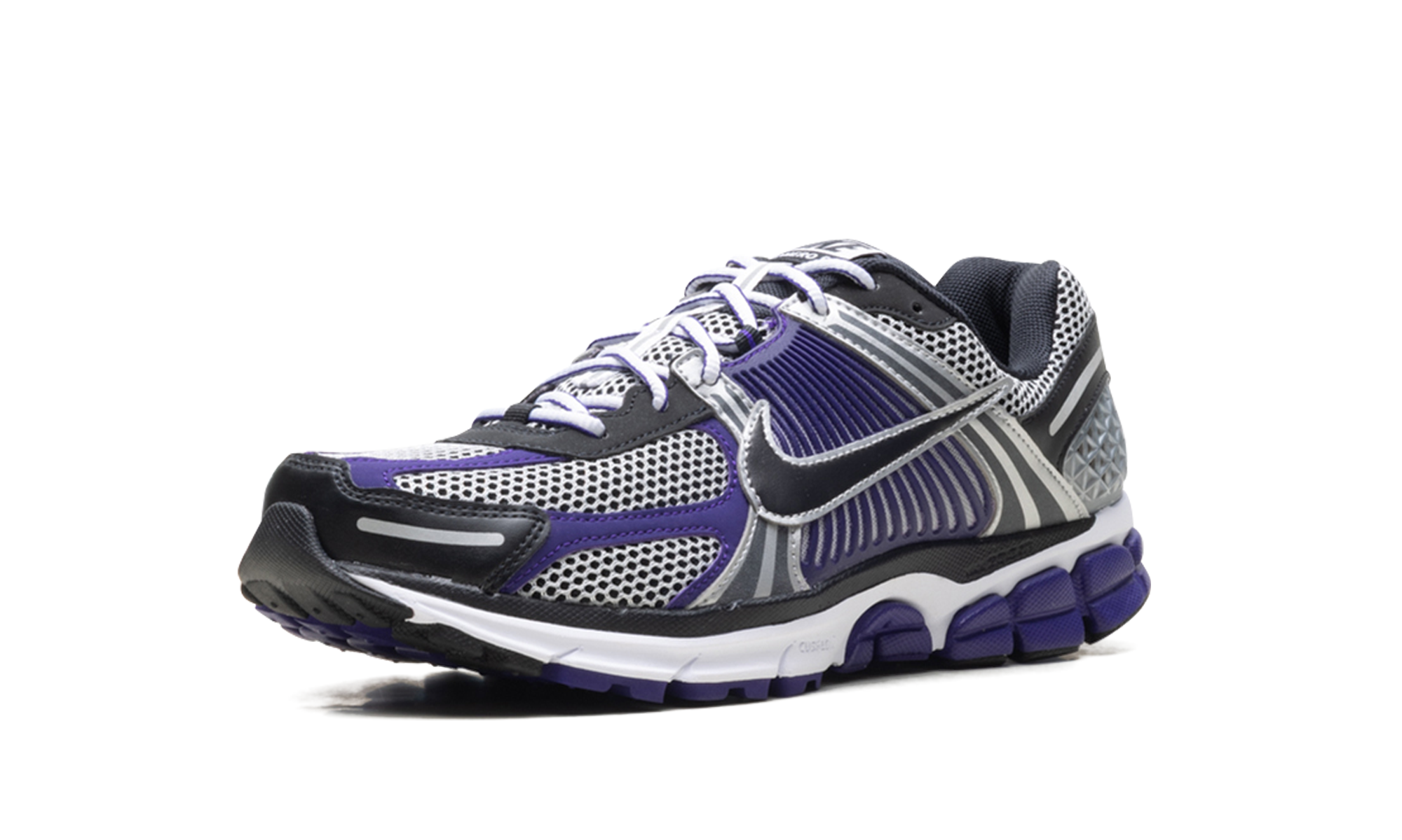 nike zoom vomero 5 metallic silver court purple+IM2220-095+left diagnol single view