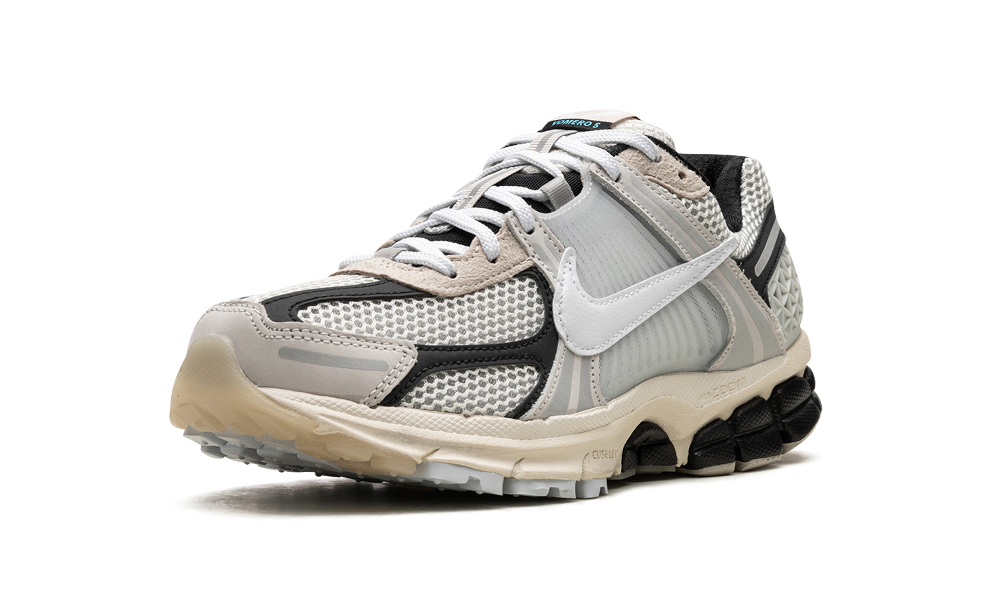 nike zoom vomero 5 supersonic light bone black+FN7649-110+left diagnol single view