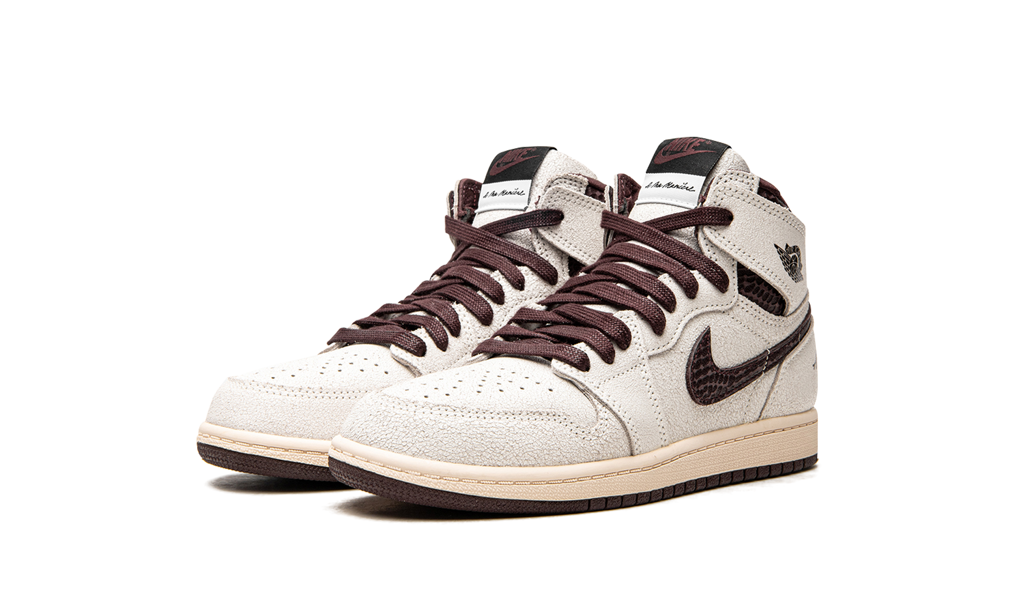 jordan 1 retro high og a ma maniere ps+DO7099-100+diagnol left view