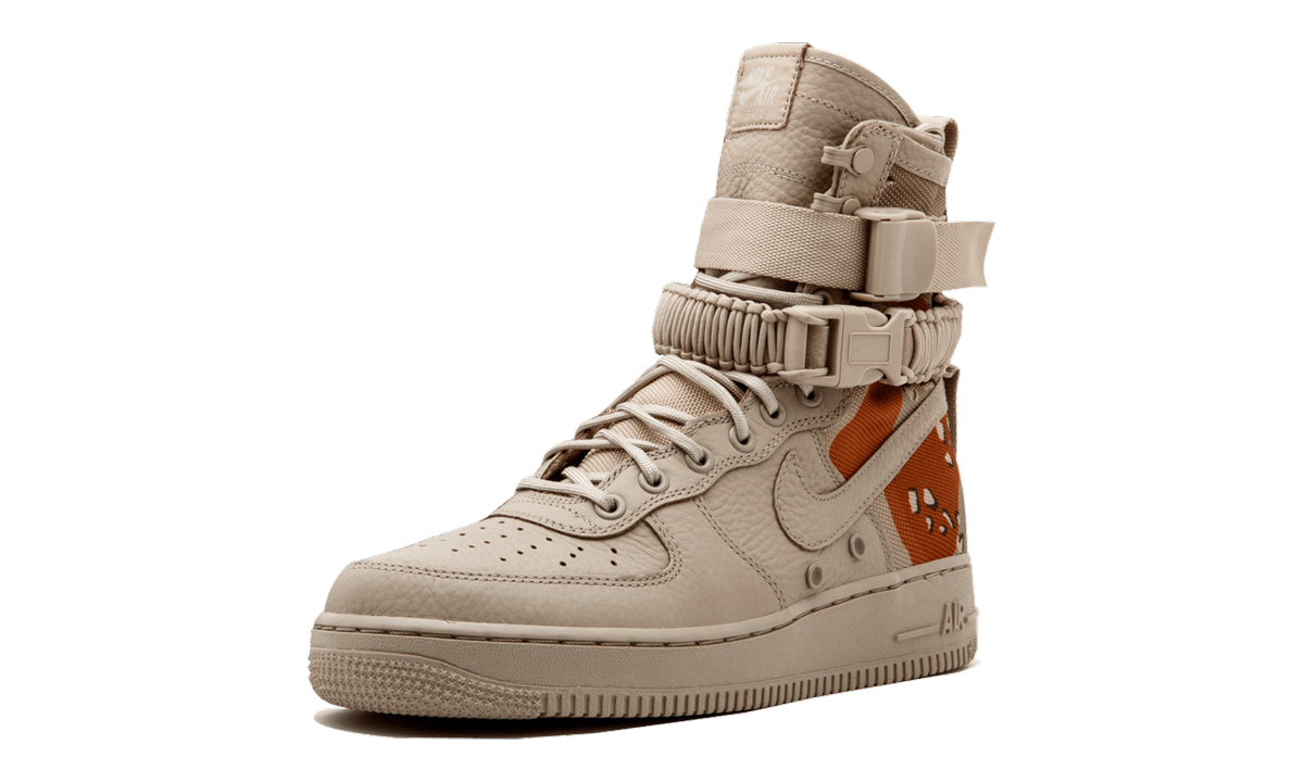 nike sf air force 1 desert camo+864024-202+left diagnol single view