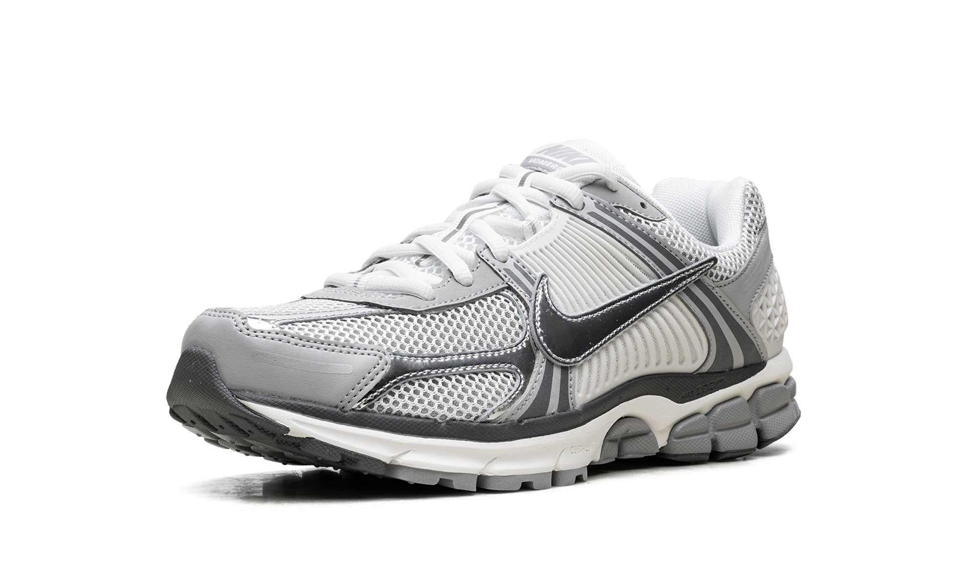 nike zoom vomero 5 metallic silver+IM2219-121+left diagnol single view
