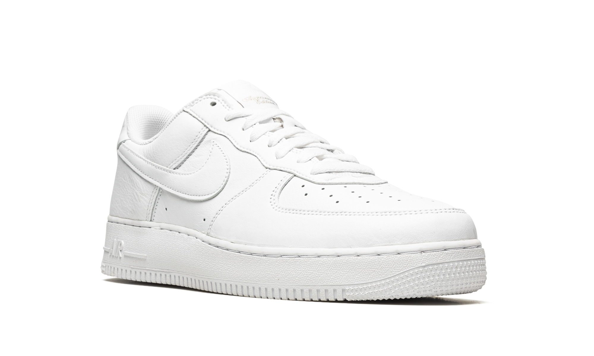 nike air force 1 07 low color of the month triple white+DJ3911-100+diagnol right view