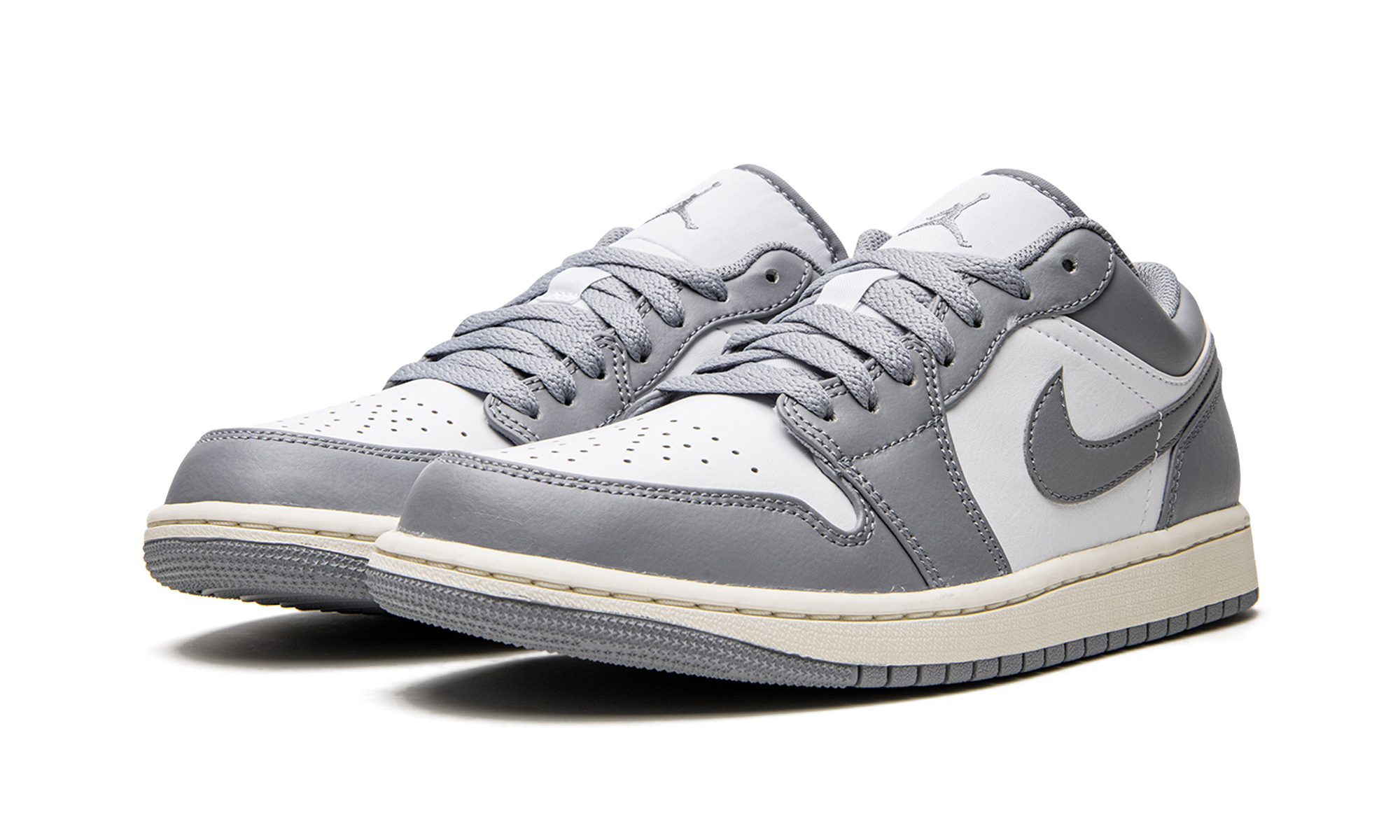 air jordan 1 low vintage stealth grey+553558-053+diagnol left view