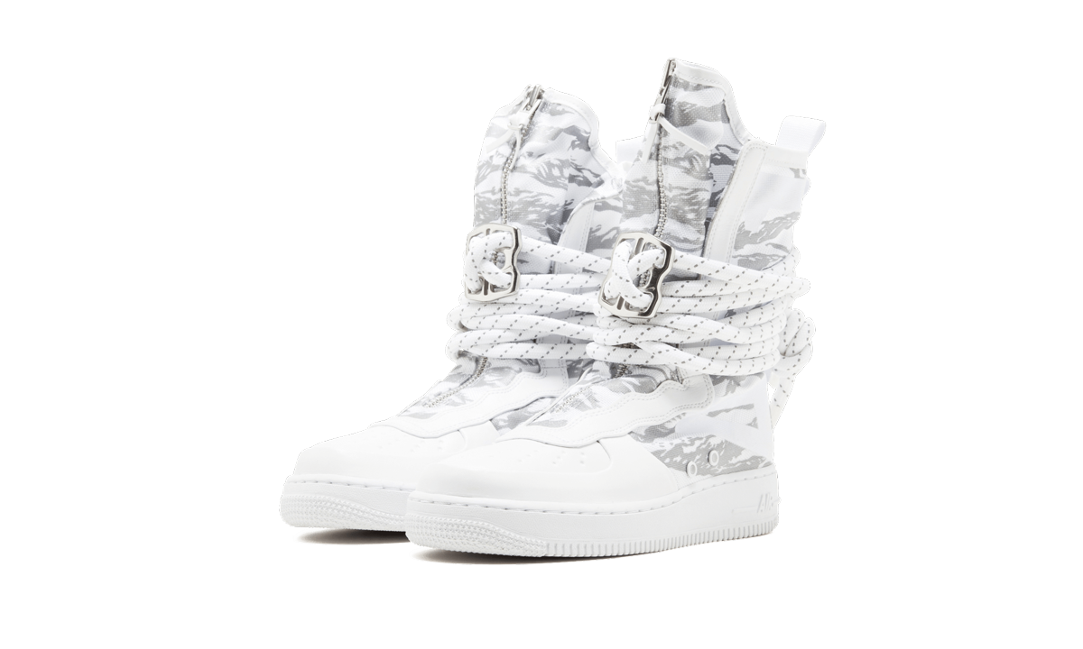 nike sf air force 1 high winter camo+AA1130-100+diagnol left view