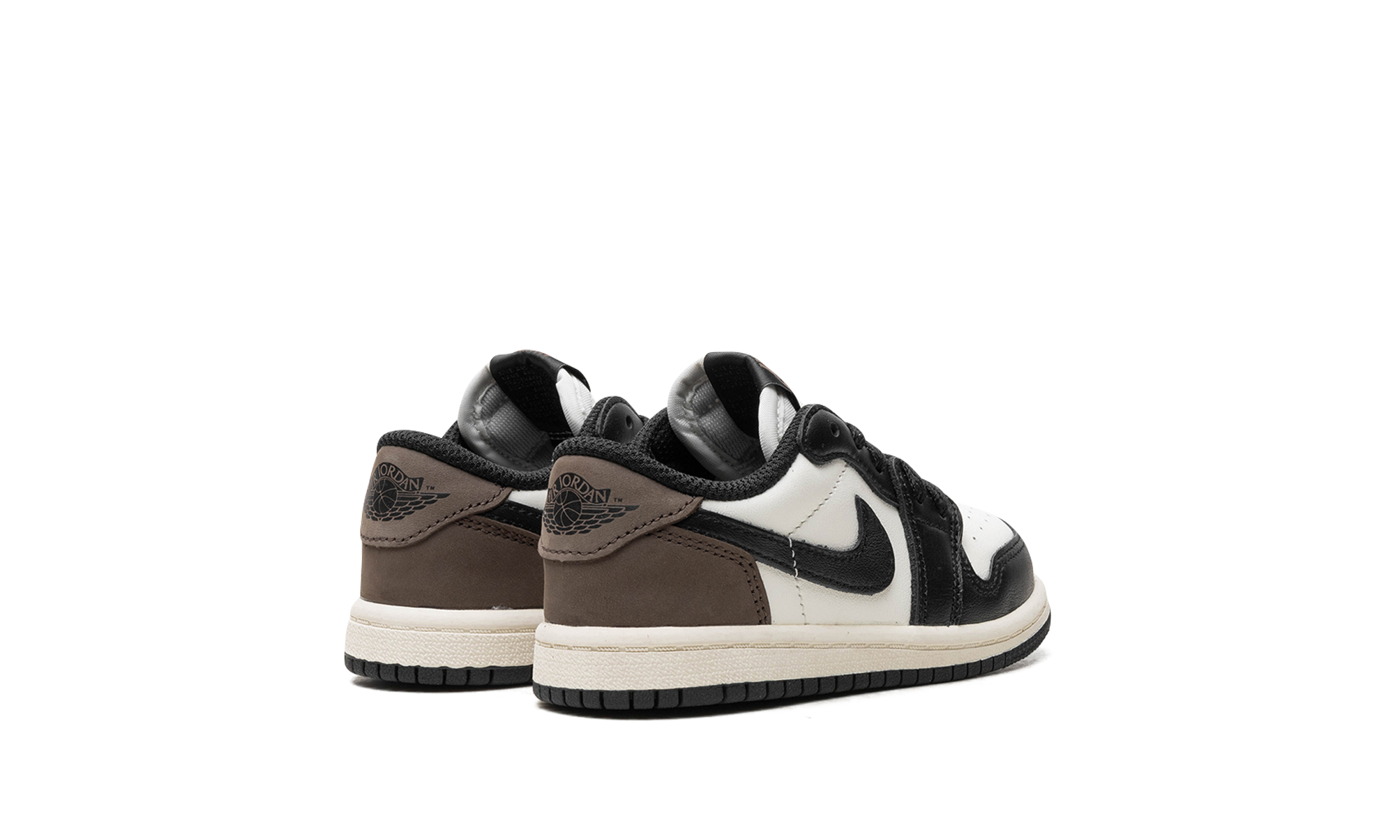 jordan 1 retro low og mocha td+FQ5435-102+diagnol right behind view