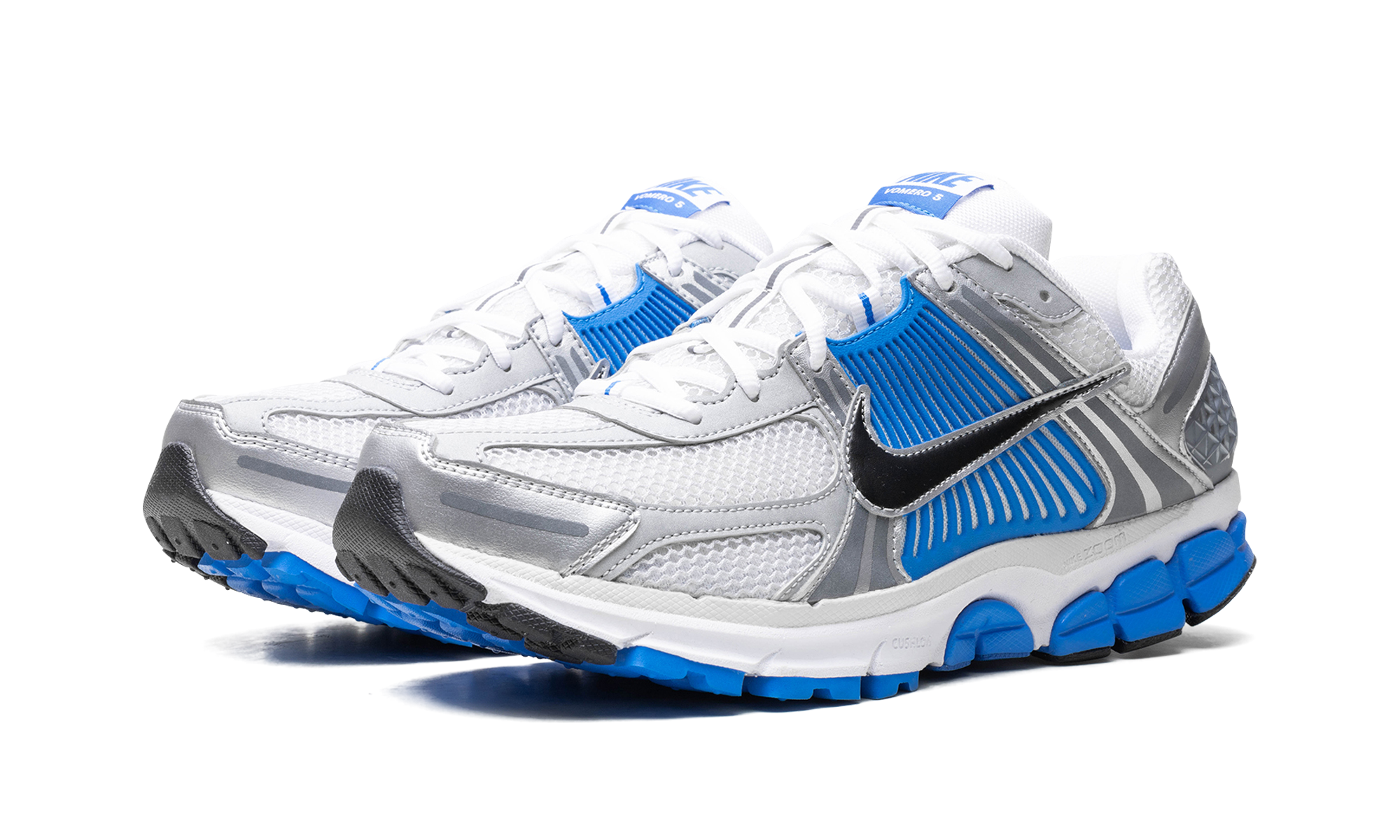 nike zoom vomero 5 photo blue+FJ4151-100+diagnol left view